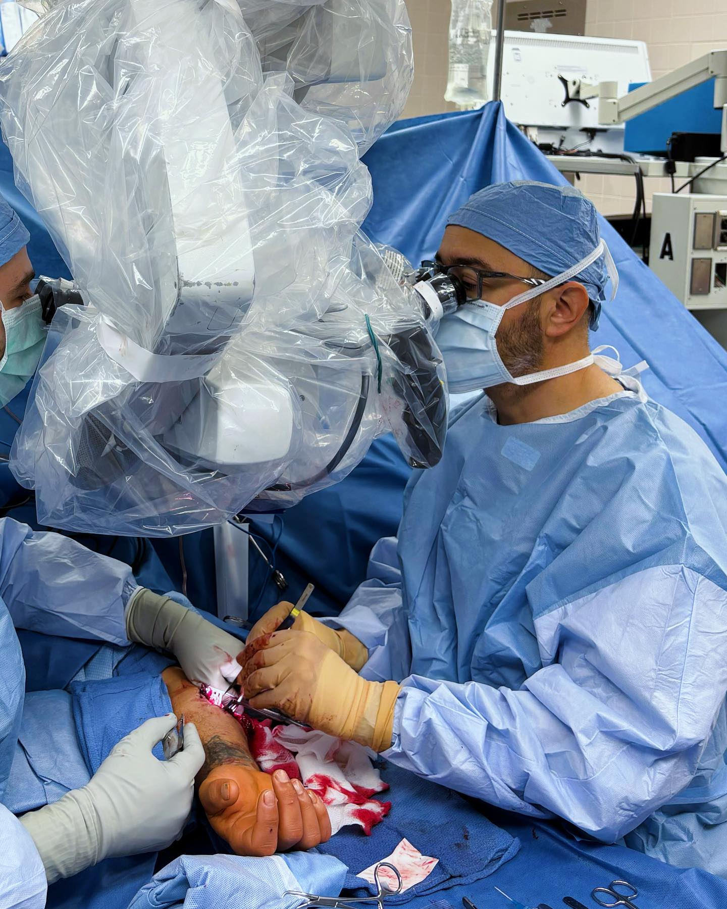 #microsurgery #mikrocerrahi #plastikcerrahi #pittsburgh #izmir #lenfödem