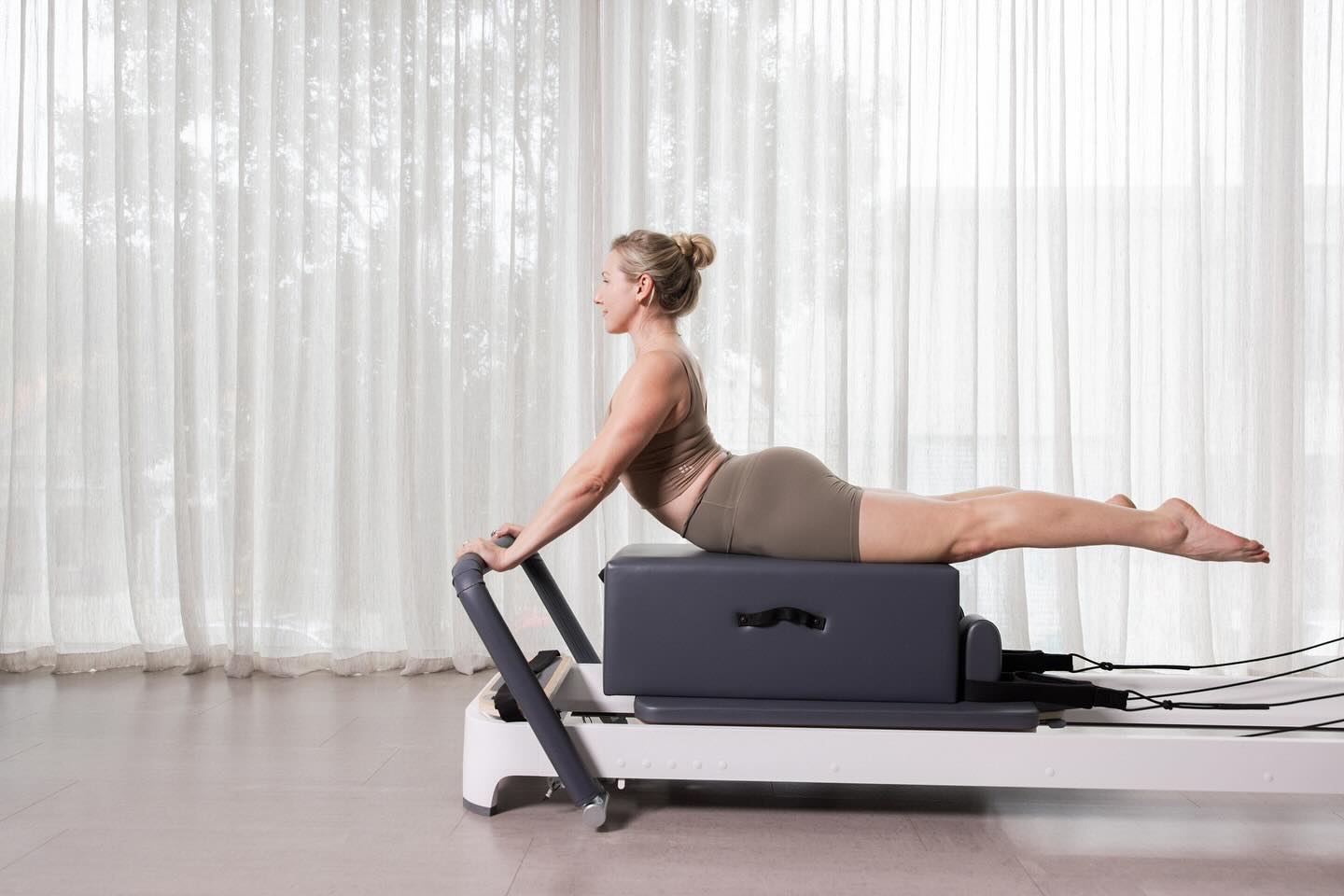 Friends! ❤️ @good_vibes_yoga are reopening their gorgeous reformer studio on Keele St in Collingwood next week, and I’m BEYOND. EXCITED. to welcome you into this beautiful space!
Find me on the reformer schedule this week:
Monday 12.30pm
Wednesday 5 & 6pm
Thursday 7 & 8am, 12.30pm, 5 & 6pm
Friday 4 & 5pm
Saturday 8, 9 & 10am
Or join me on Saturday afternoons for 3pm Mat Pilates and 4pm Yin at the Easey St studio 🌈
Hope to see you in class soon 🥰
#goodvibesyoga #collingwood #pilates #melbourne #yoga #reformerpilates #matpilates #pilatesstudio #yogastudio