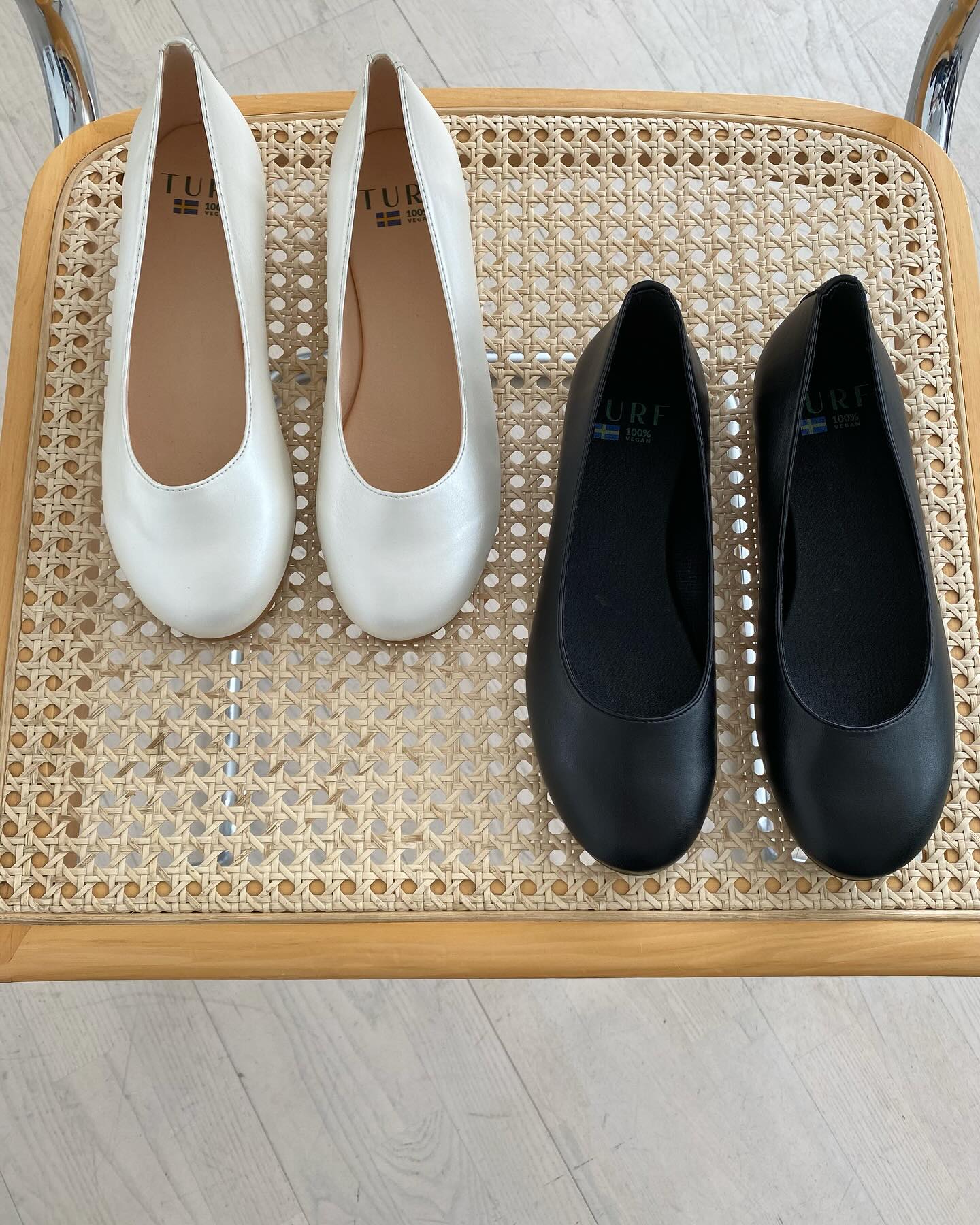 Two colors that are season-less. ๐ค๐ค