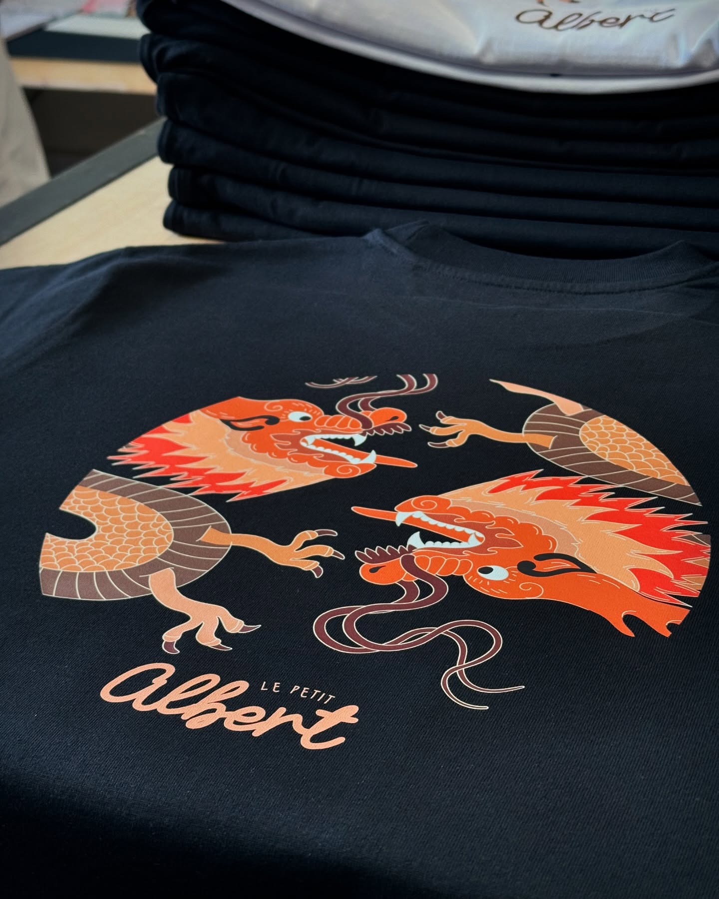 Impression t-shirt 100% coton biologique 240g pour la nouvelle collection de @le_petit_albert_coiffeur @nomade.coworkingbeaute
🌐 ateliercolorama.com
#impressiontextile #tshirtpersonnalisé #rennes