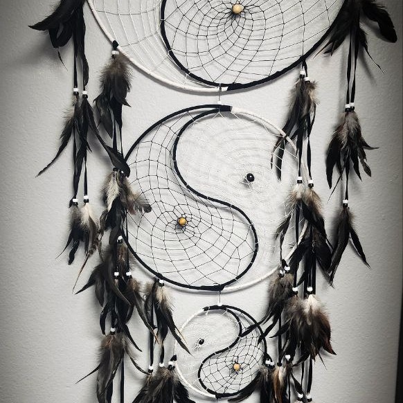 There is peace in the present when one’s aware of how to manage what works for them and what drains them with a calm mind. ―Sachin Kumar Puli
#peacequotes #peaceofmind #yinyang☯ #staybalanced #balancelifestyle😍 #balancelifeandfitness