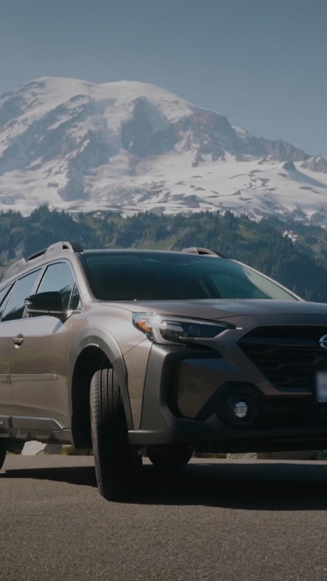 This trend got popular on my feed, so I decided to give it a try. What I learned is to use a circular polarizer to reduce the glare from the windshield. You can get away with it depending the time of day you do it. Try this shot if you haven’t already.