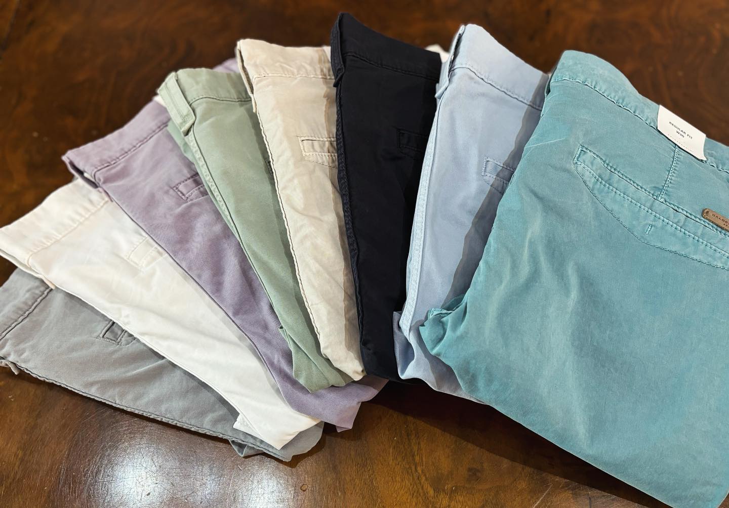 Something for everyone- what colour shorts would you choose? #cirencestershopping #summervibes #shorts #cotswoldlife #cirencesterlife