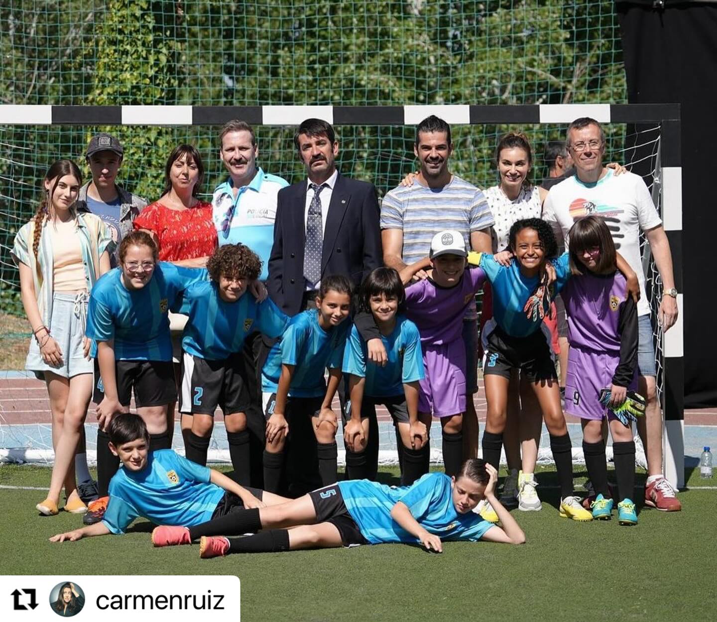 #Repost @carmenruiz
Estamos rodando 🎬 ⚽️
Los Futbolísimos y el misterio del tesoro pirata.
#losfutbolisimos #losfutbolisimos2
@thegobetweeners @josito_chester
@mayteortegas @rtve @movistar_es