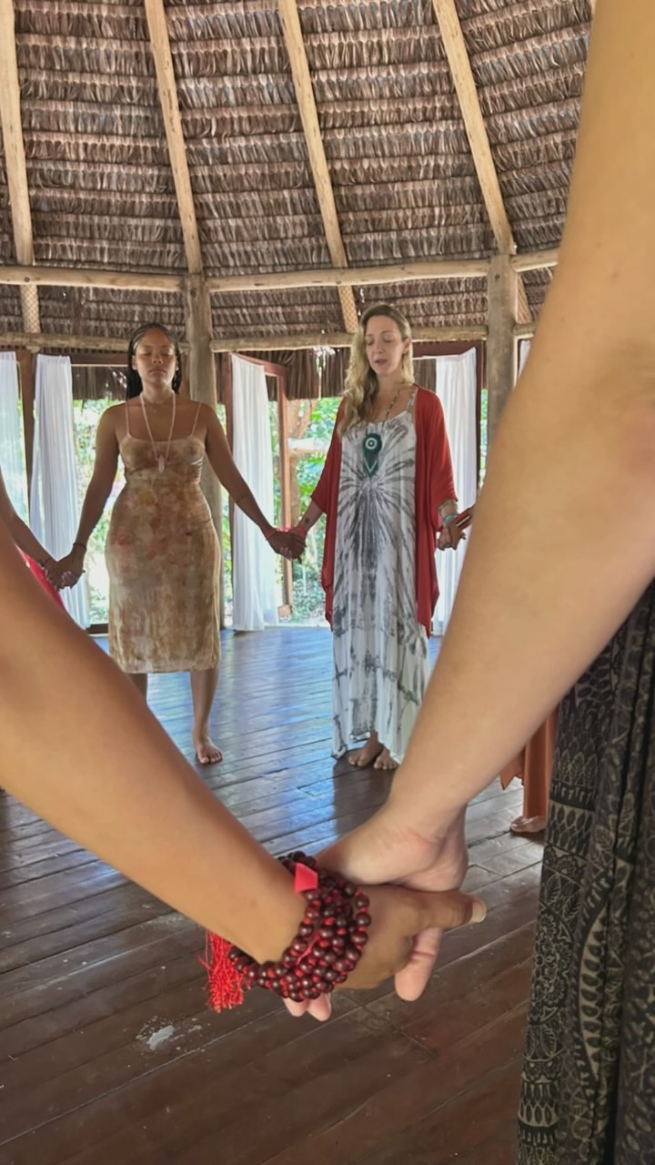 I have no words to express my gratitude and joy for this retreat. It was a dream to be able to take people from the USA to visit my homeland, in one of my favorite places in Brasil, Piracanga. @unahpiracanga_ 🇧🇷✨
There were many challenges along the way, but the voice of my intuition and the guidance of my spiritual guides led me to manifest all this magic.✨
I want to thank once again all the participants who gave their all with open hearts.
Special thanks to @cultivating_connections1111 & @chynnadee who agreed to be with me on this journey. ❤️
𝓣𝓻𝓾𝓼𝓽 is what allows us to move forward. It is our feet. It is a tool for achievement, which will bring us peace and harmony. Begin by trusting yourself, that we are all beings of light and that, through the true feeling of our essence, absolutely everything is perfect. Trust that you deserve the miracles of life, that we are all one with the whole, we are love, we are light.
Be inspired by the children, who are pure trust, who simply surrender.
Enjoy this journey to the unlimited of light, of your vision, of your intuition and perceive the courage that vibrates in your heart. Even not knowing where you are going, you trust the divine plan and follow your path to the unlimited. There is a divine plan in everything and it lays in the unlimited of your true dreams.
There is nothing to seek when you trust; there is a path to follow, step by step, choosing and trusting in your choices at every instant. To trust is to surrender yourself to this plan, do the best you can for it, bringing absolute harmony and tranquility to your journey. Trust that the divine plan inspires your spirit at every instant, center yourself in your trust and you will listen to the voice of your essence and of the angels guiding you. Trust is what will make you receive what your spirit is asking of you. ✨
#retreat #brazilretreat #healingjourney #holisticretreat #plantmedicineretreat #unahpiracanga #ecovillage #cacao #cacaoceremony #cacaoforest
