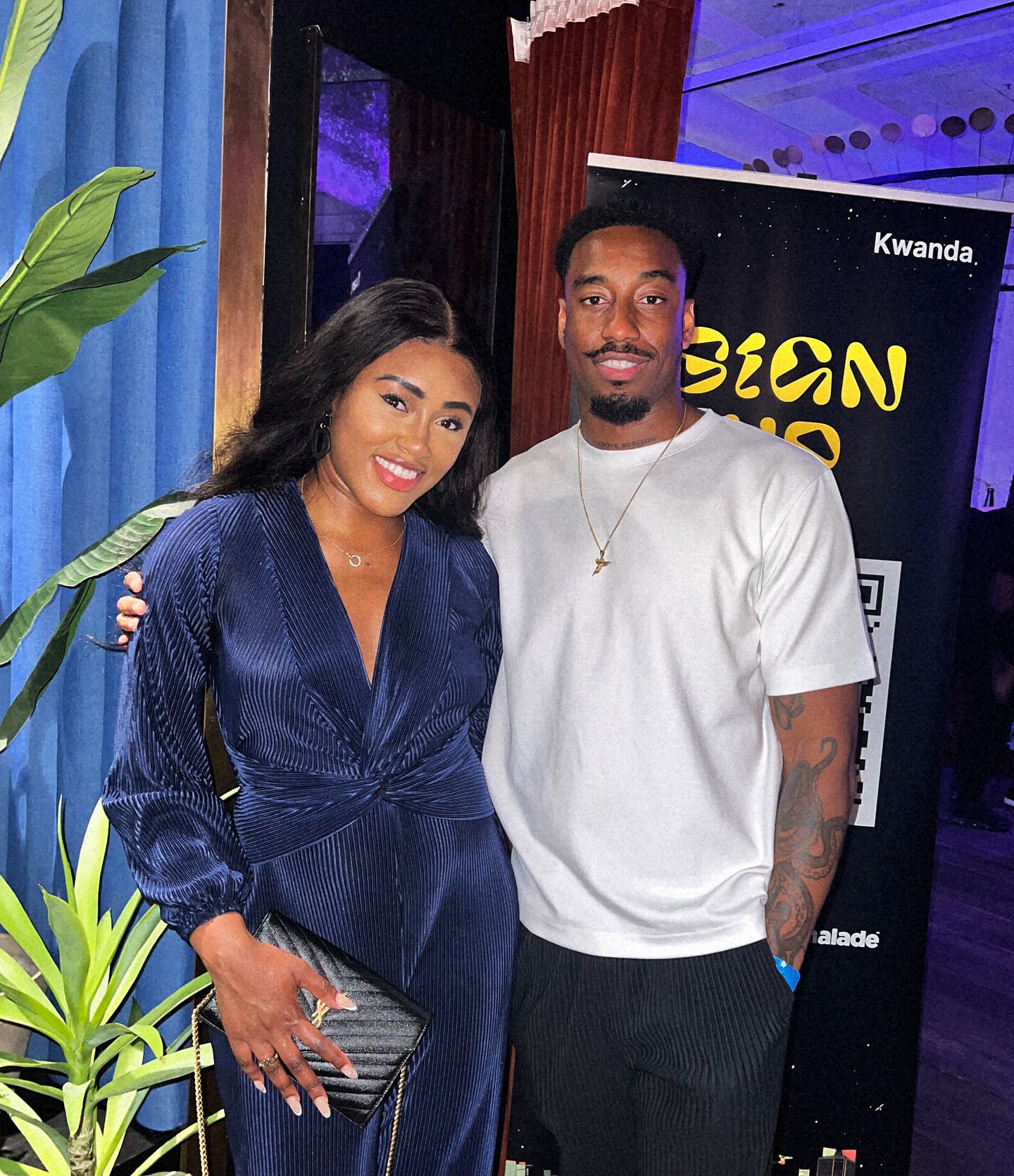 The future of community ✨
@joinkwanda has been working to bring everyday people together to fund transformational projects in Africa + the Caribbean. They have over 1000 active ‘villagers’ who give a small amount every month to create the kind of future we want to see
They believe in the human + financial capital of the diaspora to drive change 🌍
s/o Jermaine for what you’re building + we love that @foundervine could support last month’s summer evening party 🫶🏽