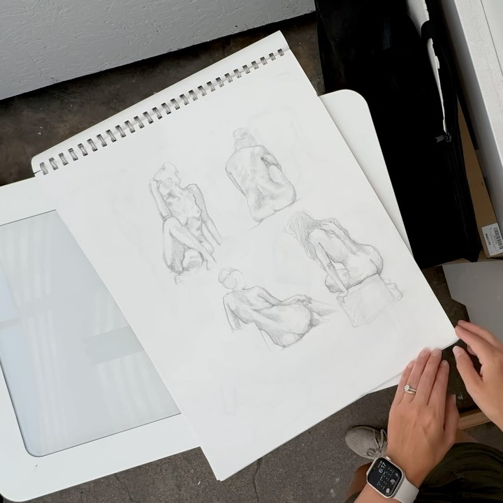 Another sketchbook filled! All quick figurative sketches from Wednesday nights @location1980
#figurativeart #sketchbookcomplete #sketchbook #sketchbooktour