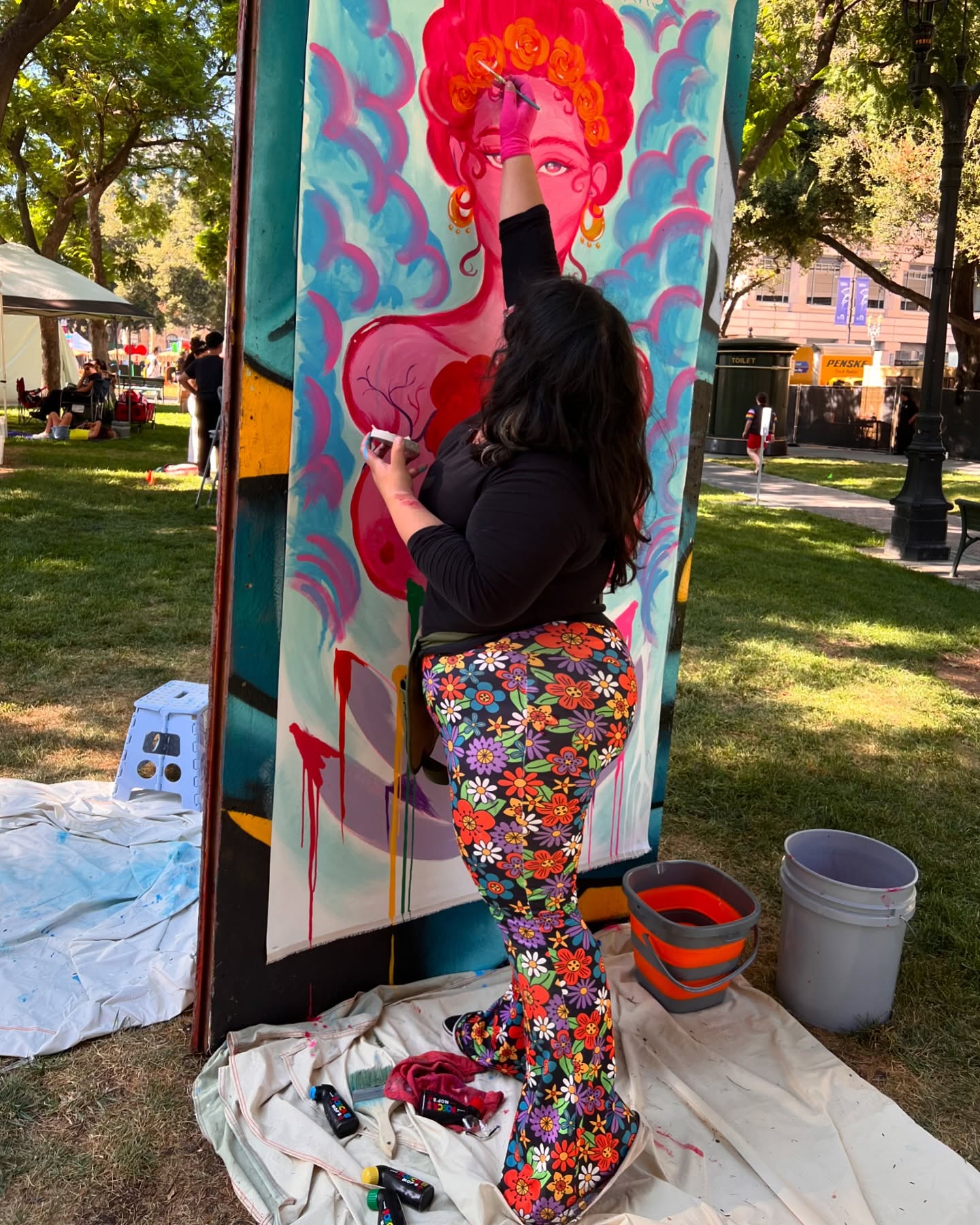 Good vibes and happy pride ! 🌈🎨
Spent a my Sunday at @svpride painting a little 7x3ft mural “GET LOUD!” With so many talented Artist! Love painting La @thepinkconcha y Su assistant @chokotattoos.
I put some thought into my piece I had sketched out a couple of rough drafts and I knew i wanted to incorporate bisexuality into the piece, Frida a bisexual mexicana artista👩🏽🎨 una chingona but more than that it’s being feminine and warm and loving and beautiful and sexy y confident letting us truly flower 🪷 my favorite flower of all time are lotus but I learned today by people passing by lotus represents feminine energy ✨🪷💕🌈
Thank you to everyone who stopped by to say hello or kind comments!
Gracias 🙏🏽 @arelypaintthis y @infrared.rose 🌸
Tired 😴 buenas
#svpride #mural #muralart #artist #pride #pride🌈 #sanjose #liveart #painting #live #fridakahlo #heart #lotus