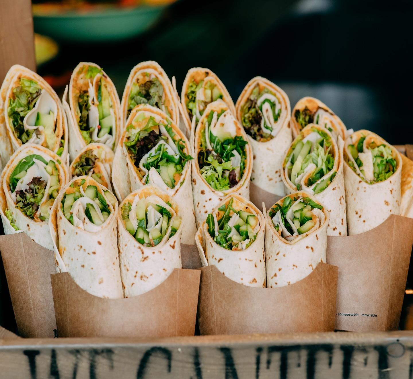 “Een burrito voor lunch? Say less. 🌯🔥 Dit is hoe je de dag doorkomt!
#WeCanteen #bedrijfscatering #Lunchtime #BurritoVibes #LunchFlex #StayFueled”