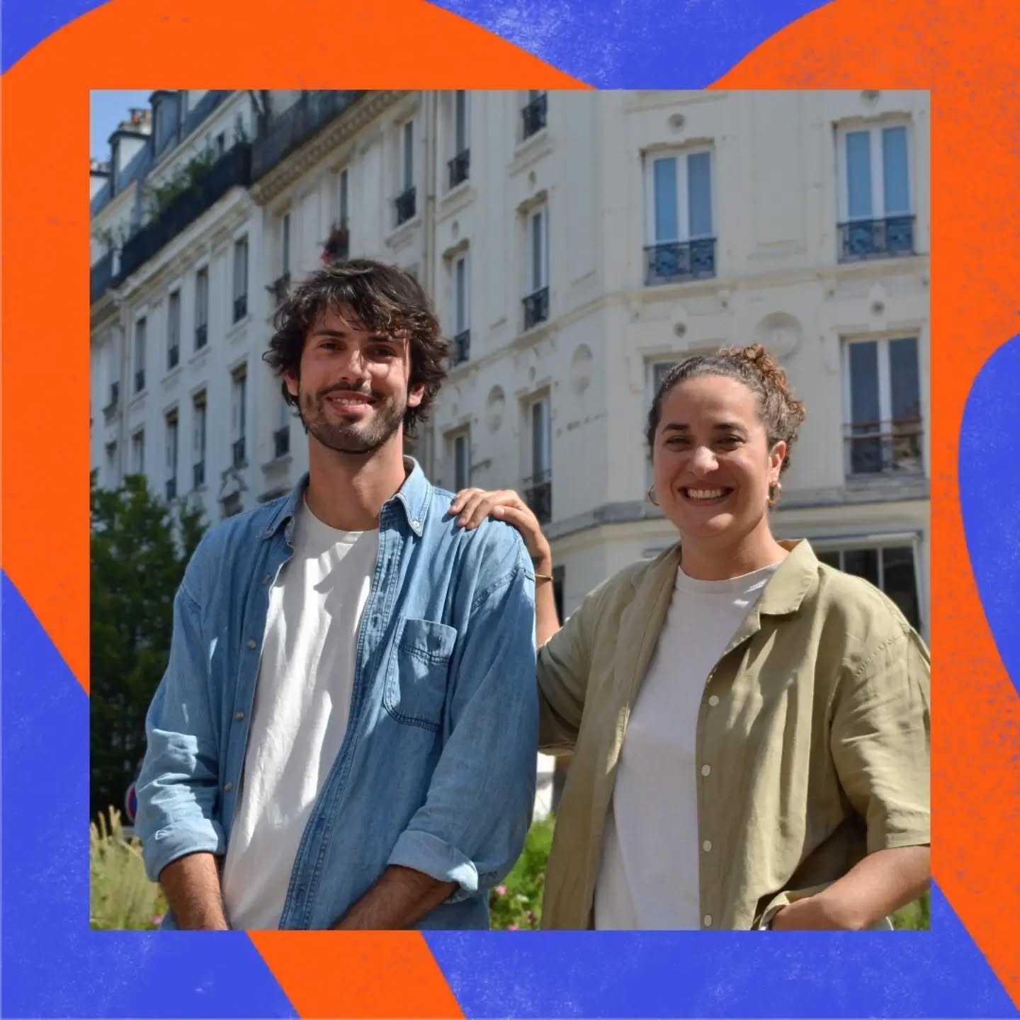 MEET THE CLUB
Une rentrée spéciale pour MOJO ! Après deux années en solo, MOJO COFFEE devient MOJO COFFEE CLUB. Une aventure co-créée avec Juliette, torréfactrice talentueuse et passionnée. Notre rencontre et notre collaboration ces deux dernières années ont été une évidence : l'aventure continue ensemble !
MOJO COFFEE CLUB, c'est un espace :
* De torréfaction de cafés de spécialité, avec la saisonnalité, la créativité, et la transmission au cœur de tout.
* D'accompagnement pour tous vos projets café.
* De formation aux métiers du café, pour les professionnels établis ou en devenir. Toujours 100% sur-mesure, toujours ludique et modulable.
On a évidemment encore plein de choses à vous raconter ! Restez connectés, on vous dévoile tout dans les prochains jours.
Bonne rentrée !
Juliette et Thomas