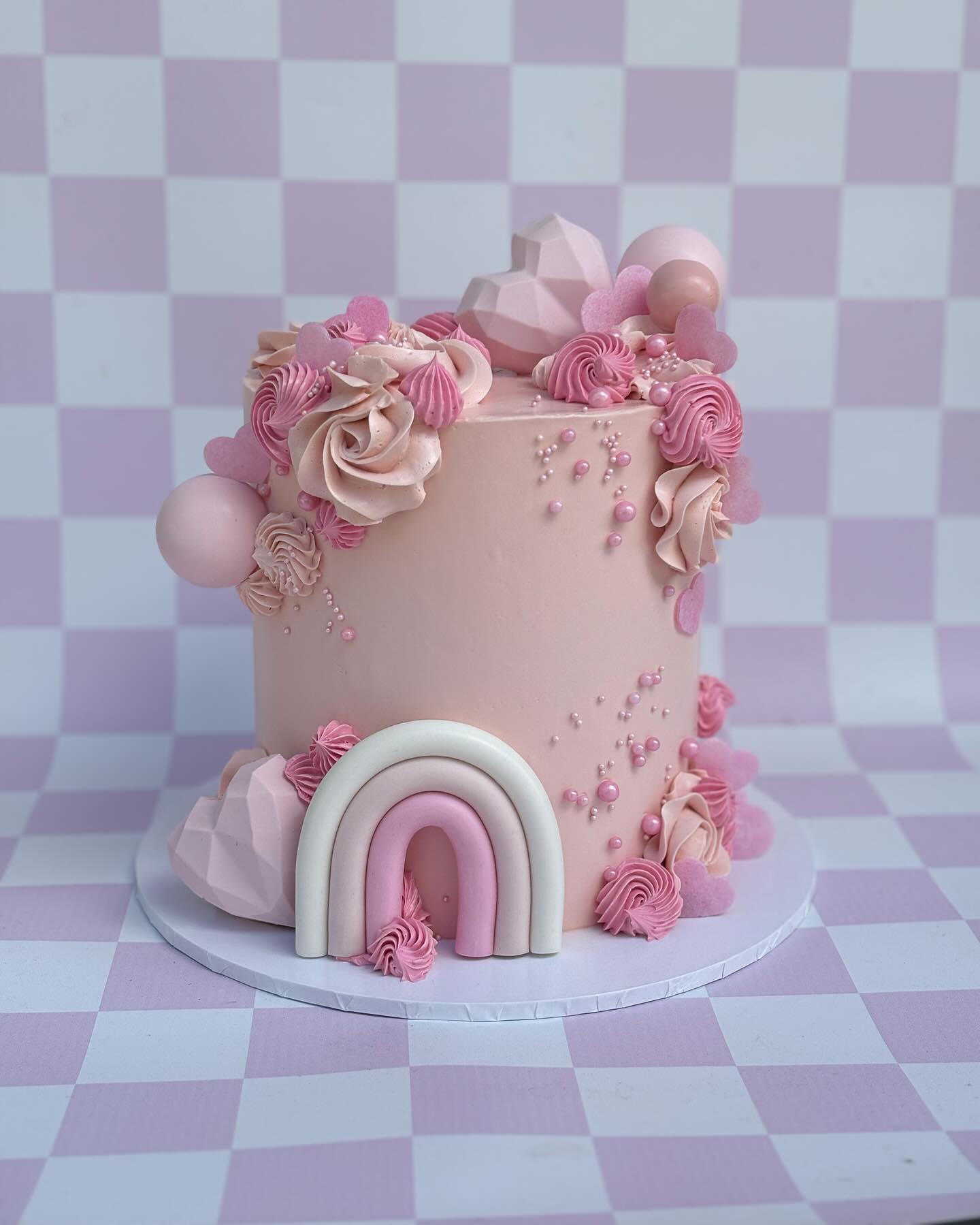 Pink pink pink 🤍
How amazing the decorations are and the over all look.
All edible decorations and tools to create this cake from @bakebossaustralia
-Fondant
- Piping Tips
- Chocolate Heart Mould
- Vivid Pink Range
- Pink sprinkles
- Love Heart wafer paper
Visit www.bakeboss.com or @bakebossnz
Don’t forget to use my code KKC10 at check out!
Paid Partnership
.
.
.
#pinkcake #brandambassador #paidpartnership #buttercream #pink #sprinkles #kaikaicakery #goldcoastcakes