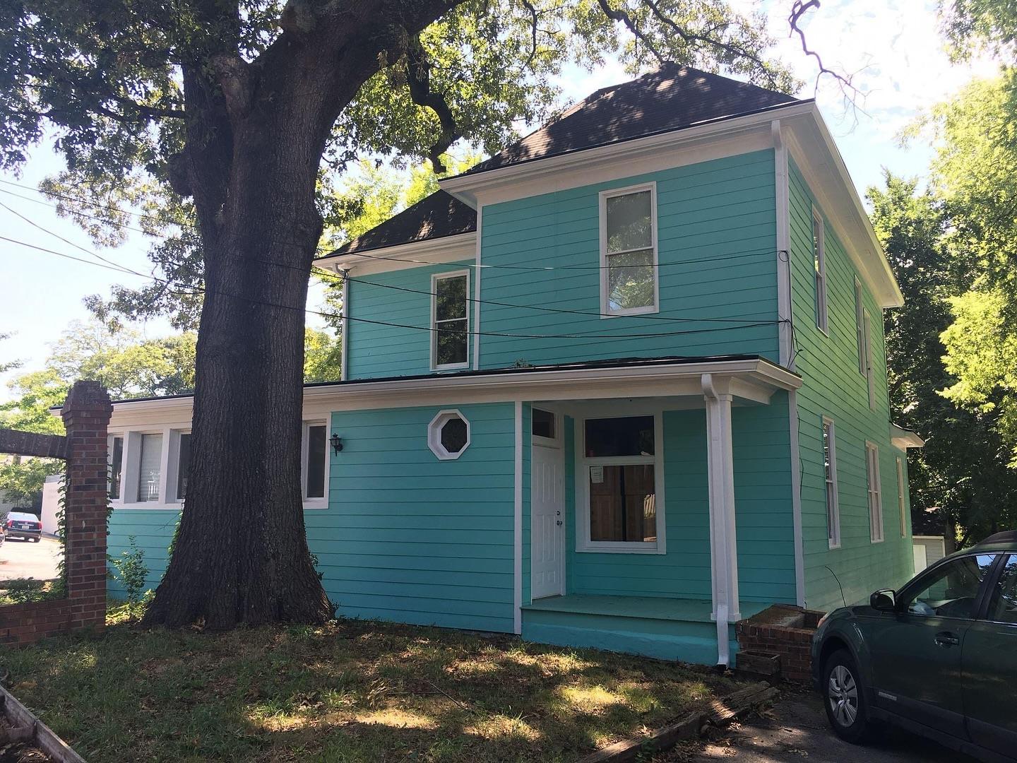 Hi everyone!
We recently discovered that the artist behind the mural that has been on the side of our building since we opened in 2016 espouses and supports political views and ideologies that are outdated, detrimental, and dehumanizing to many who find comfort, community and care in our space.
As a queer woman-founded and owned business dedicated to artistic self-expression, marginalized communities, inclusivity, and accountable spaces, those we show support for and partner with should reflect our values and mission.
To rectify this situation, we're working with a local Atlanta muralist to create a new piece, representative of who our community is. While we are covering the majority of the costs, as a small arts organization, we need your support to make this happen!
How you can help:
• Donate: Every dollar counts towards the cost of materials and the artist's fee.
• Donations made through our Fractured Atlas program are tax deductible, and company matching is real! DM us for Venmo and PayPal links.
• Volunteer: Help with prep work or painting. More info to come on dates/times, but you can get added to our list by sending us a DM!
• Spread the word: Let your friends and family know about our cause.
• Visit us: Stop by and show your support while we work on the mural.
Your generosity will help us reinforce our mission and vision, in a highly visible way. Let's come together to make a positive change and keep moving forward - as we aren't interested in going back.
With gratitude,
Metropolitan Studios, The Atlanta School of Burlesque and The Candybox Revue
Photo of Metropolitan Studios before the current mural and our sign was put in.
#atlantamurals #atlarts #artsatl #livingwalls #atlmurals #artsatlanta #atlantaart #streetartatlanta #atlantaartist #lgbtqbusiness #womanownedbusiness #queerart #eastatlantavillage