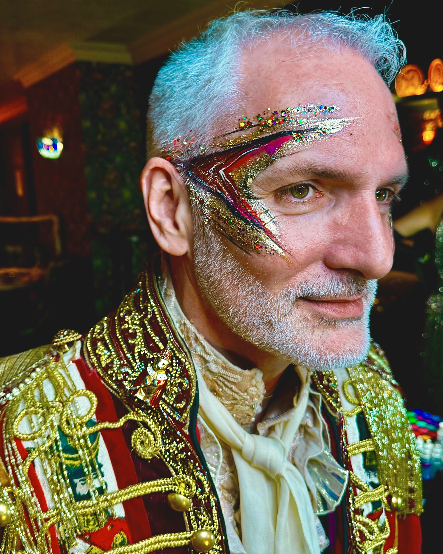 Celebrating 50 years of fabulousness that is francoisdomain ! 🌟🪩
Adult face painting with the license to go full on rock n’ roll, shimmer, shine and everything glam 🪩
Here’s to a night full of unforgettable memories! 🌈💖
✨
✨
#FabulousAt50 #GlitterAndGlam #MilestoneMagic #adultfaceart #adultfacepainting #glitterfacepainting #glitterartistlondon #glitterbarlondon #birthdayentertainment #londonglitterbar #evententertainment