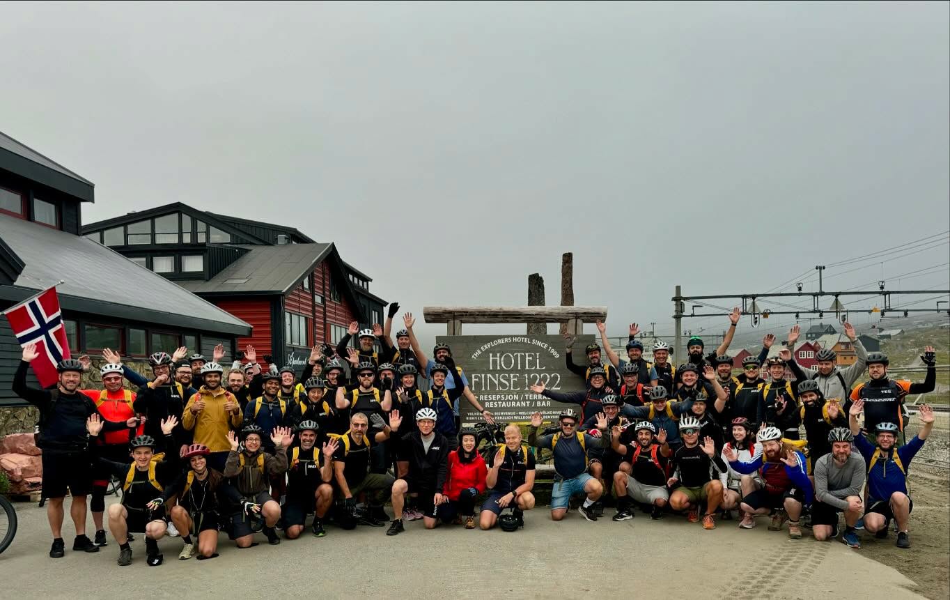 Sweet memories from the SiNIX Autumn Kickoff ❤️
From epic biking trails to breathtaking mountain views, our team embraced the adventure at Hotel Finse 1222. The perfect mix of challenges, fun, and unity—couldn’t ask for a better kickoff! 🚴♂️⛰️
#SiNIX #TeamBuilding #Adventure #Finse #AutumnKickoff #Memories