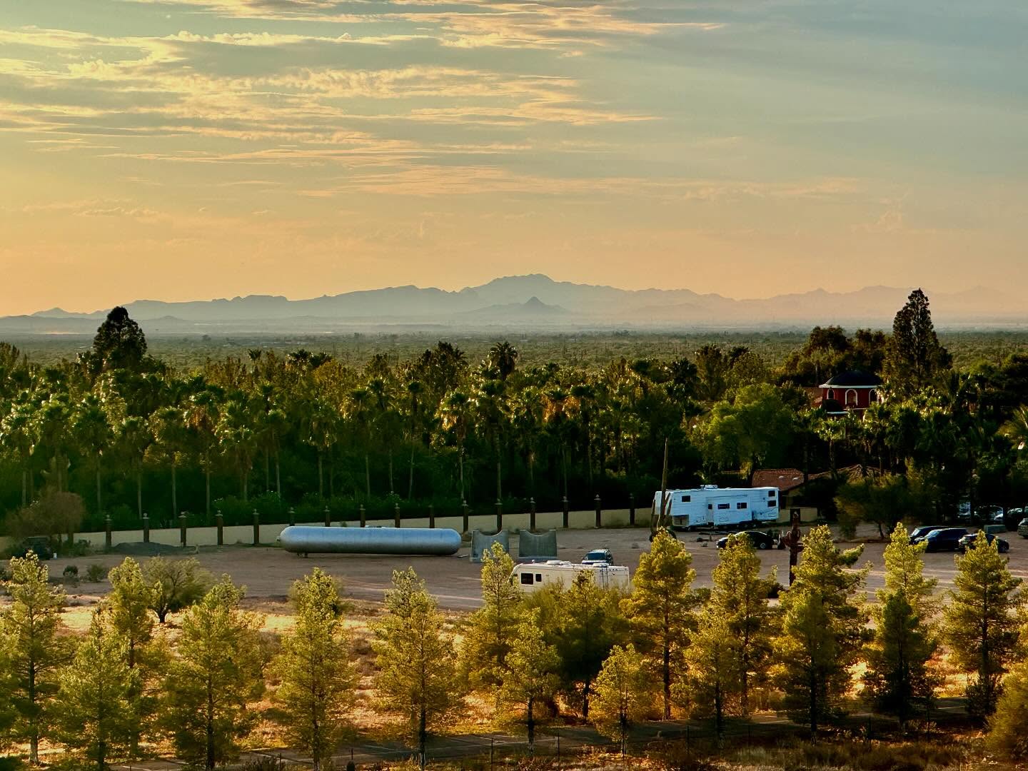 🌵☀️
•
•
•
#landscapephotography #arizonasunset #musicandphotography #desertphotography #wildwest #orthodox #stavrosfirst #fyp