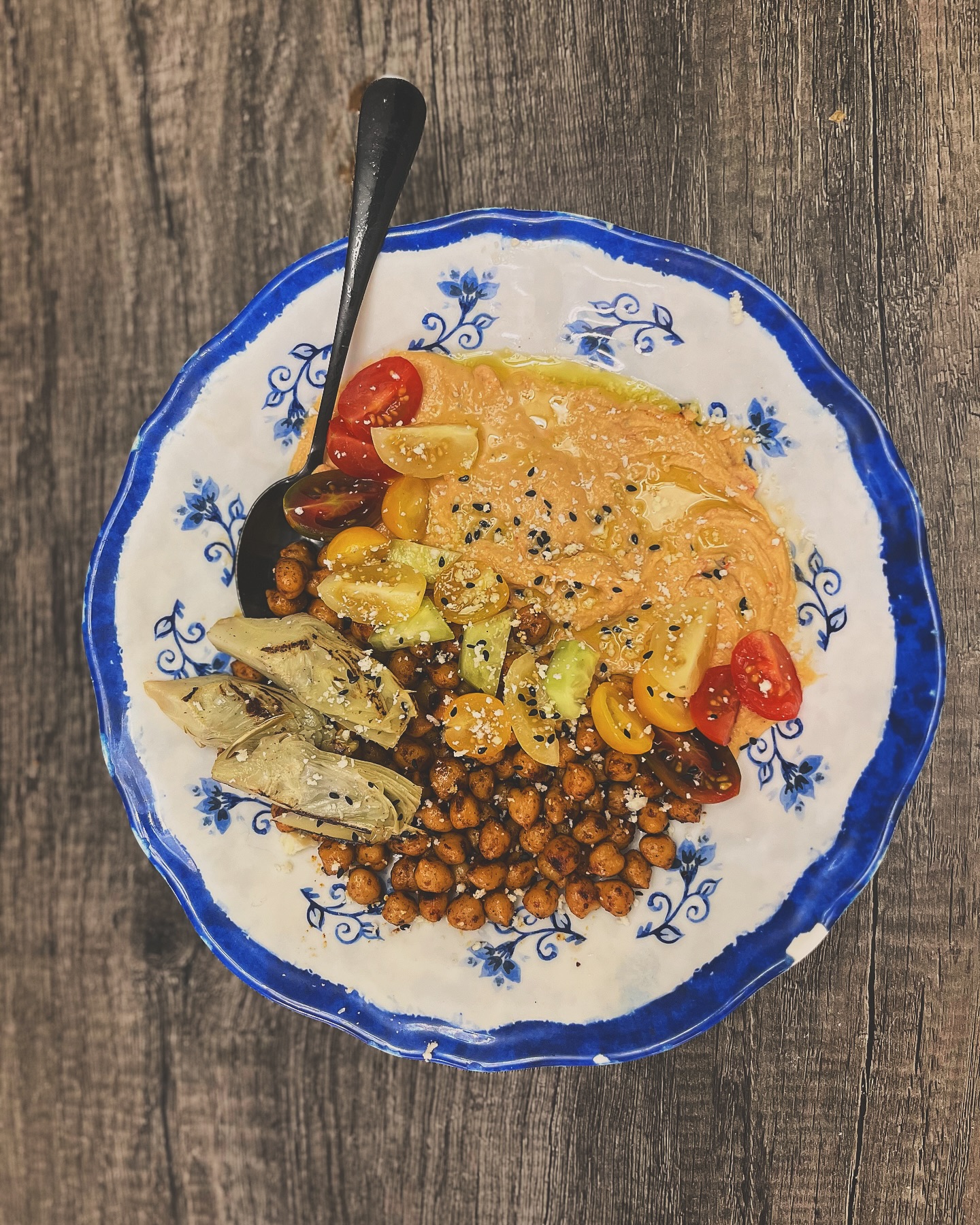 Early morning, pre-gym meal. 🥘