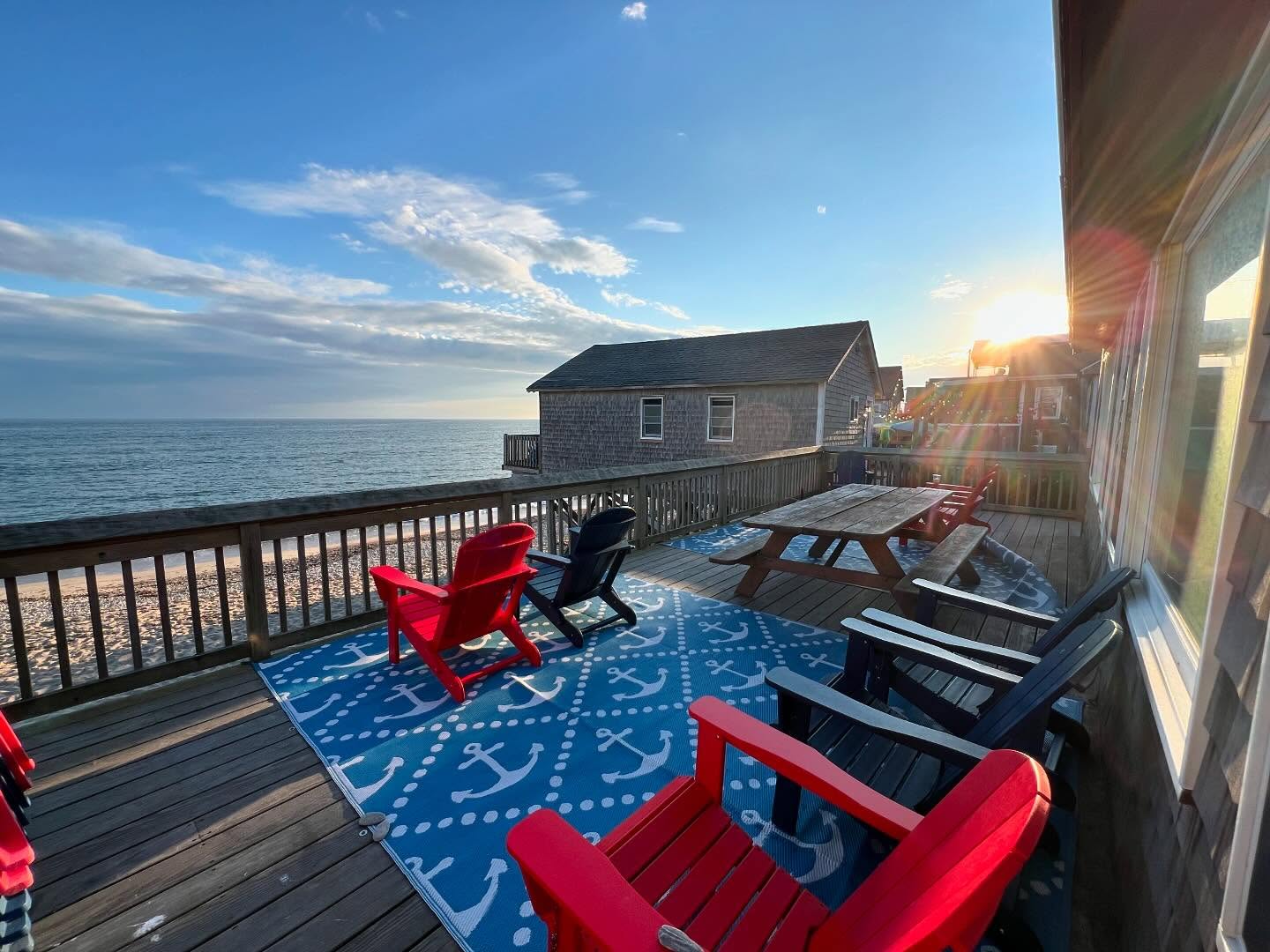 Summer is still hanging on here in Matunuck!
.
.
.
#matunuck #beach #rhodeisland #southcountyri #summer #notreadyforfall