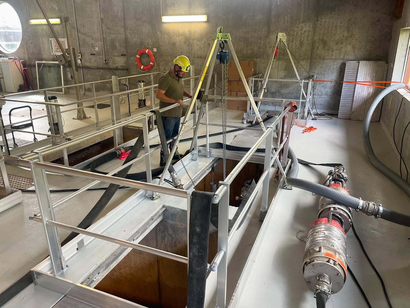 🔧 Nous sommes de retour dans les Aravis ! Cette fois-ci, pour un nouveau chantier : une intervention technique sur les biofiltres 🌱. #ChantierÉco #InterventionTech #biofiltres #Aravis #BTP #Innovation #ConstructionDurable #Écologie #TechnologieVerte #Environnement #Biofiltres #ChantierÉcologique #SustainableEngineering #GreenTech #SolutionsDurables #EcoFriendl