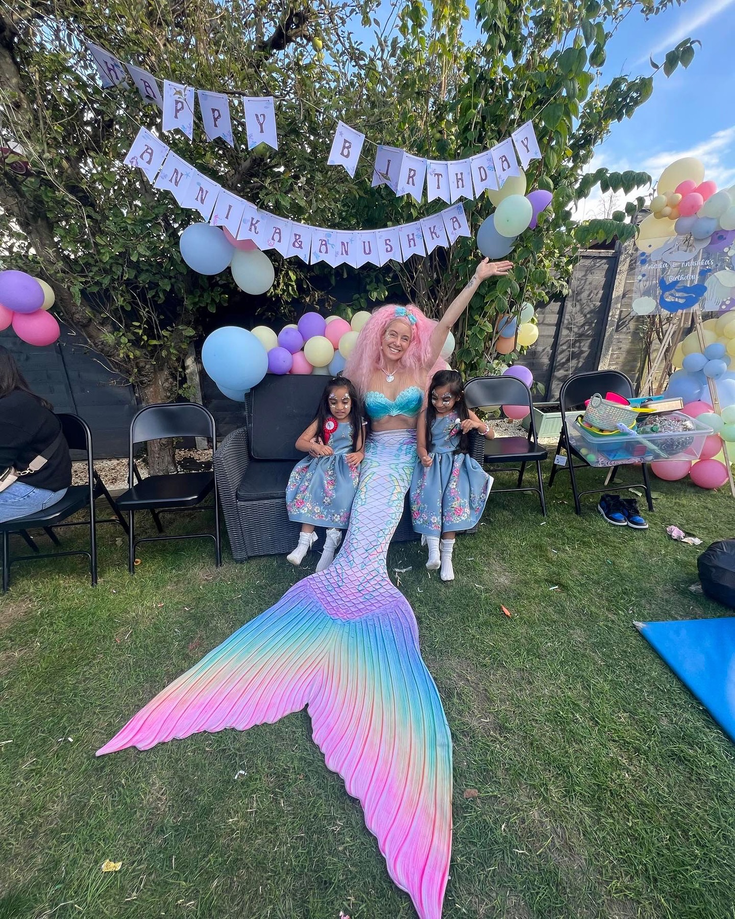 When all of your mermaid dreams come true…
Mermaid Kiss, making the mermaid dreams of two little girls come true before their very eyes.
From swimming pool parties to land parties with games, face painting and more, contact parties@hireamermaid.co.uk for more information!!
#hireamermaid #professionalmermaid #mermaidsarereal #mermaidsofinstagram #mermaidentertainment #mermaidperformer #mermaid #summer #mermaidmagic #princessperformer #aquariummermaids #poolparty #characterperformer #thescaleshiftingmermaid #mermaidcaylis #bestoflongisland #poolpartyideas #purplemermaid #thelittlemermaid #mermaidtail #mermaids #mermaidlife #realmermaid #hireamermaiduk #ukpartyperformers