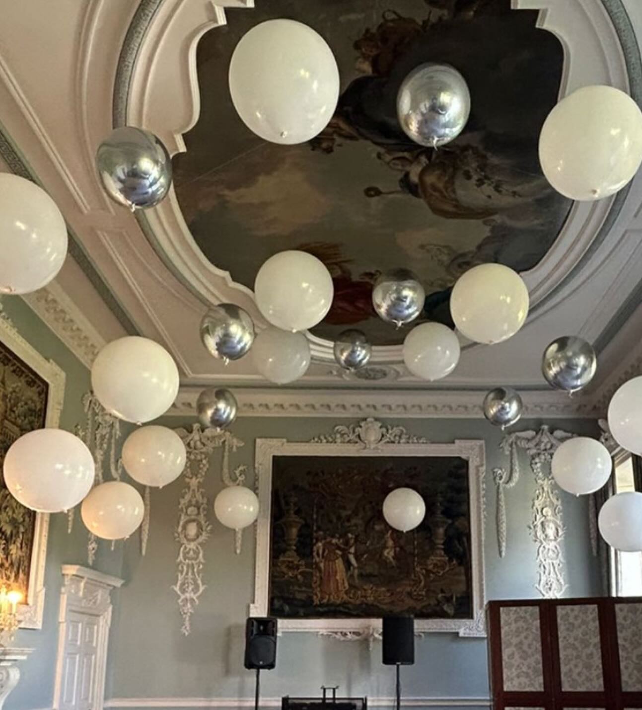 Beautiful balloons for beautiful weddings @luttrellstowncastleresort