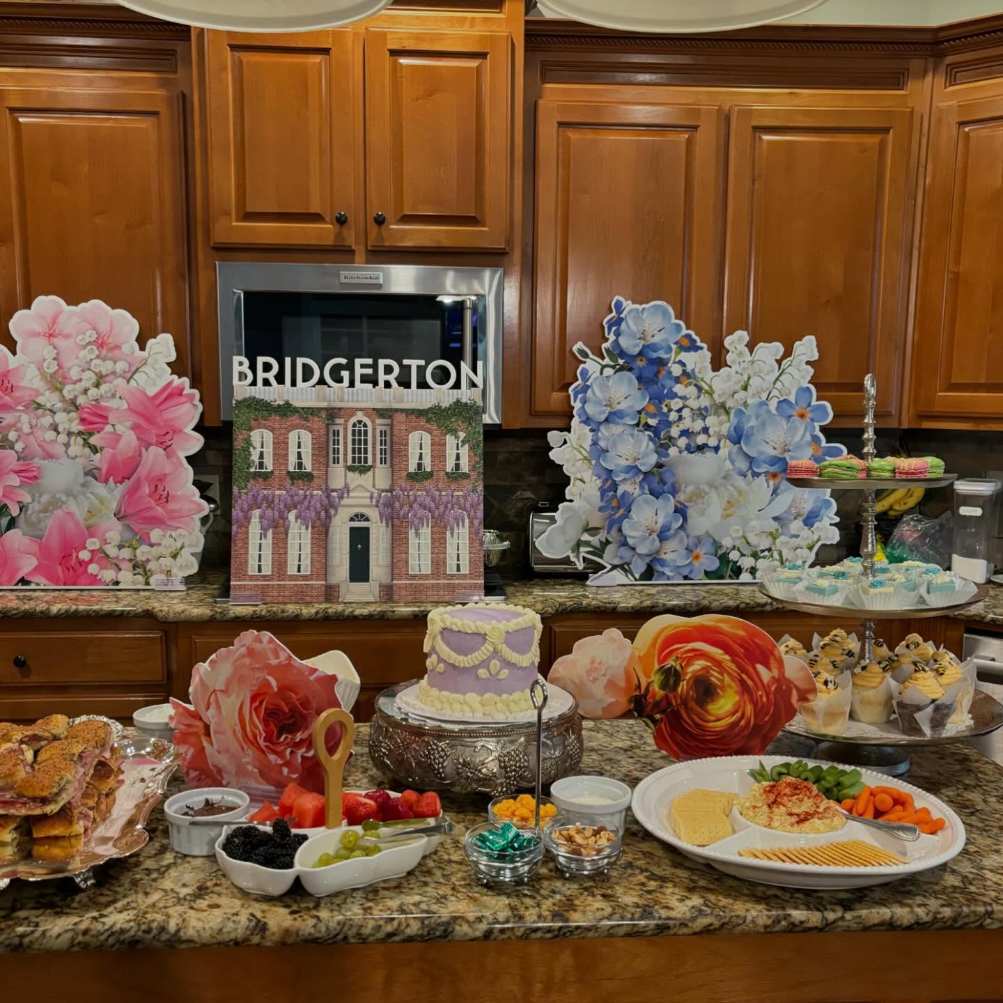 ✨🐝The objects of all your desires…🐝✨ Happy 21st Birthday Mia! Your Bridgerton Birthday was beautiful and we were so happy to make your dessert table dreams come true! 🩵🤍🩵🤍🩵🤍🩵🤍🩵🤍🩵
Featured here are: Vanilla Cake with Vanilla Buttercream in lilac and cream colors, Raspberry and Honey Macarons, Key Lime Macarons, Vanilla Petit Fours in blue and white, and Almond and Chocolate Cupcakes with Honey Buttercream and Chocolate Bumblebees.
#storybookbakery #bridgerton #bridgertonnetflix #21stbirthday #cake #macarons #petitfours #cupcakes #bridgertondesserts #smallbusiness #womanowned