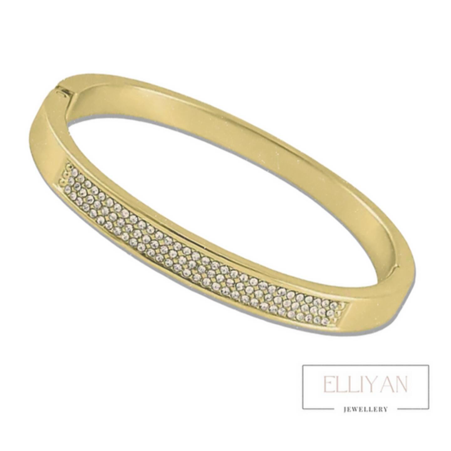 Our gorgeous New York stainless steel bangle is only £16
💫💫💫💫💫💫💫💫💫💫💫💫💫💫💫
This sparkly gold plated bangle is the perfect addition to your jewellery collection, with crystals and made from stainless steel this bangle will look amazing with anything
Check out items out, everything is under £35 😮.
www.elliyanjewellery.co.uk
#bangle #nyc #newyork #gold #bangles #banglebracelet #elliyanjewellery #stainlesssteel #stainlesssteeljewelry #waterproof