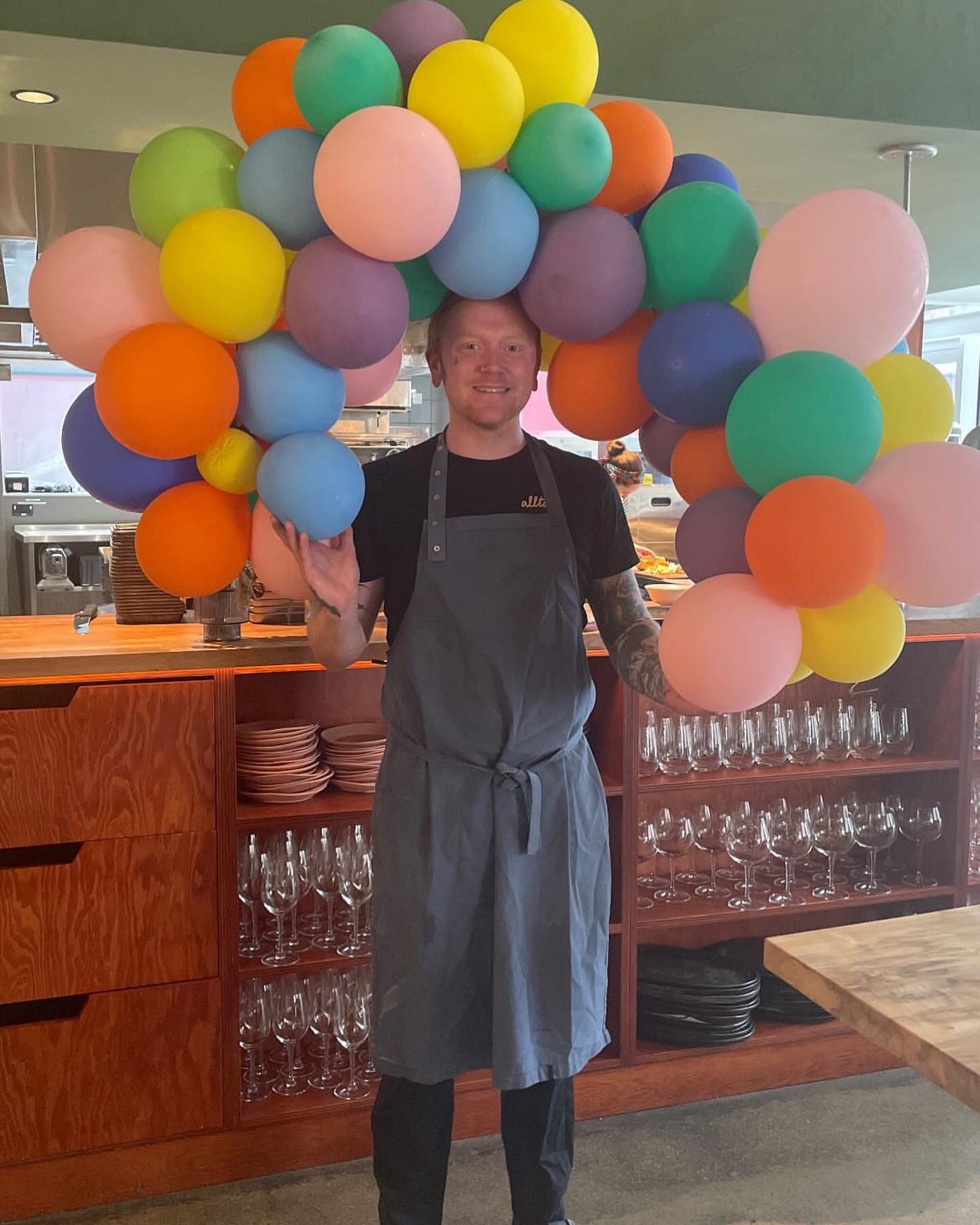 #bespokeballoons @a.l.l.t.a