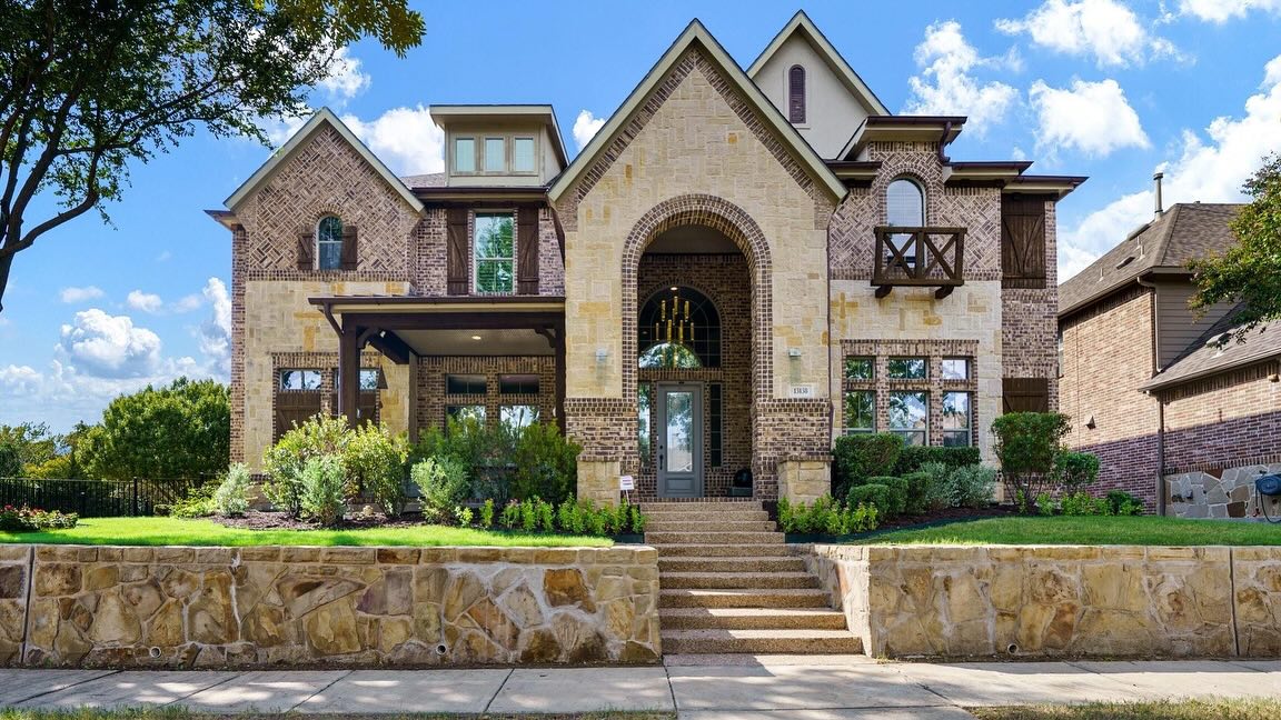 FOR SALE | Residential | Frisco, TX
🏡✨ Welcome to MODERN LUXURY! This stunning 5-bed, 4.5-bath corner home in Frisco ISD features a gorgeous gourmet kitchen, a spacious backyard oasis, and a bright media room with a balcony! 🌳✨
Freshly painted with hardwood floors throughout and no carpet, it’s the perfect blend of elegance and comfort. Don’t miss your chance to tour!
Listed by Nita Advani
Akash Khanna | Realtor
📧: akash@monumentstar.com
📲: 945.217.6410
#friscotexas #lease #forlease #akashkhannarealtor #dallasrealestate #dallashomes #dallasrealtor #househuntingdallas #homesbyakash #dallastxrealtor #dallashomesales #realestatedallas #dreamhomedallas #dallasproperty #newhomedallas #realtorlife #dallasluxuryhomes #dallasliving #homesweethomedallas #dallasrealty #dfwrealestate #texashomes #dallasneighborhoods