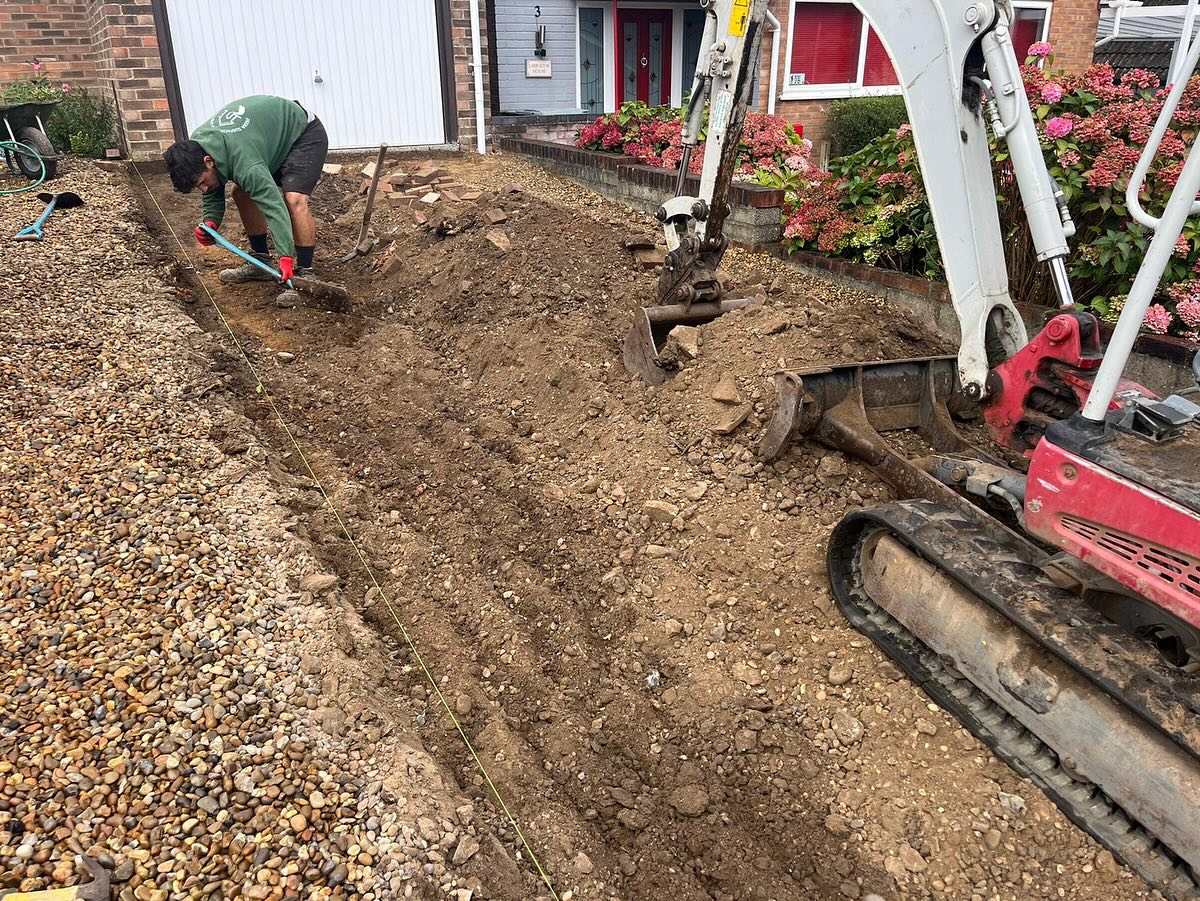 🚧✨ We recently completed this tarmac drive featuring classic red chippings for a sleek, timeless look. 🏡🚗
If you’re looking to add curb appeal, durability, and a touch of elegance to your property, this is the way to go! The bold red accents perfectly complement the smooth tarmac, giving it a unique and striking finish.
Ready to revamp your driveway? Get in touch with us today for a free consultation and let’s make your dream driveway a reality! 🌟
#TarmacDriveway #ClassicRedChippings #DrivewayGoals #CurbAppeal #QualityWork
#NorwichDriveways #NorfolkDriveways
#NorwichPaving
#DrivewayInstallersNorwich
#TarmacDrivewaysNorwich
#NorwichHomeImprovements
#NorfolkLandscaping
#DrivewayDesignNorwich
#PavingNorfolk
#NorwichConstruction
#ResinBoundDrivewaysNorwich
#BlockPavingNorwich
#DrivewayExpertsNorwich
#NorwichPropertyUpgrade
#LocalDrivewayServices