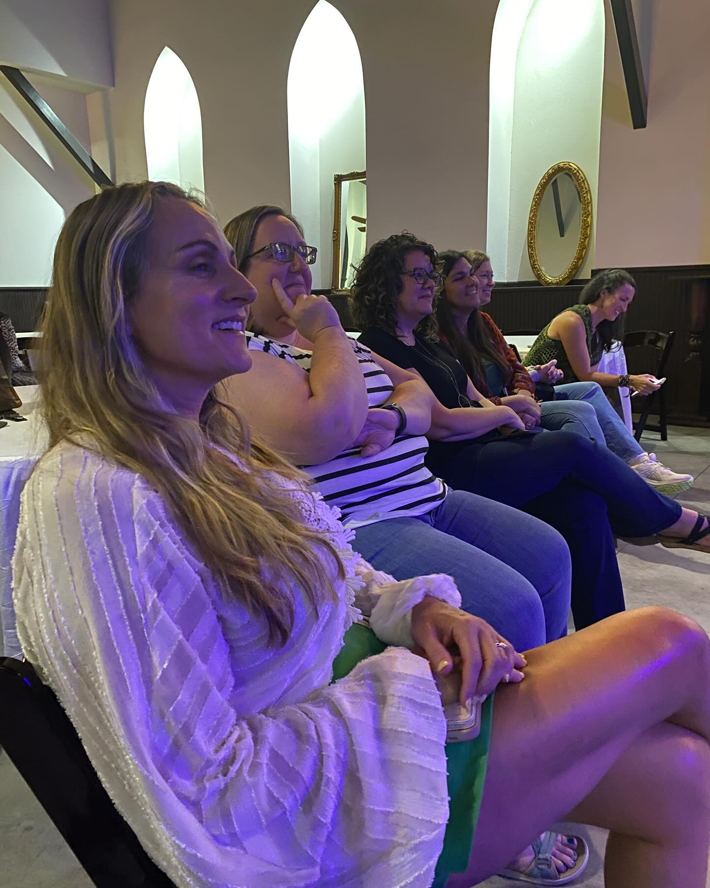 ✨The 2024 Annual Songwriters Retreat in Muscle Shoals is off to a GREAT start! Already, songs have been recorded with an insanely talented band of musicians, songs have been performed, and cowrites are underway! We even celebrated a birthday with @rebekahlgilbert ! Such a special moment weekend ahead 🥹
#muscleshoals #songwritingretreat #artistand