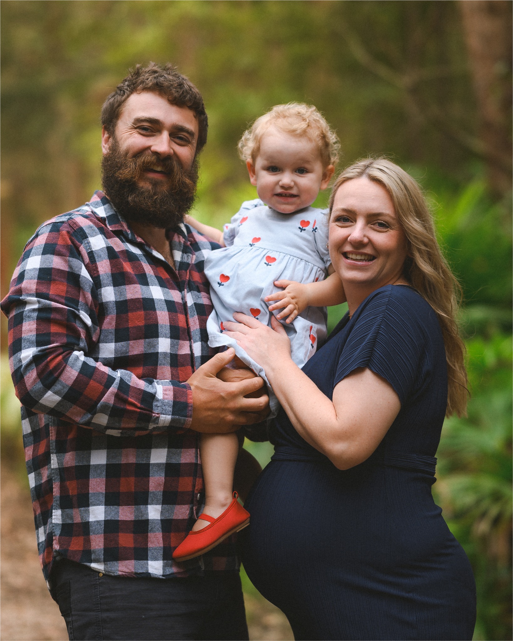 Hi from us - Will, Kayla & Matilda aka
Wattle Rose Photography.
Our unique name, inspired by both Australia & England's national emblems, represents the fusion of our family. We are so excited to share our passion for family photography with you.
Head over to Wattle Rose blog to read more of our story
#wattlerosephotography
#familyphotography
#lakemacquariephotographer
#newcastlefamilyphotographer