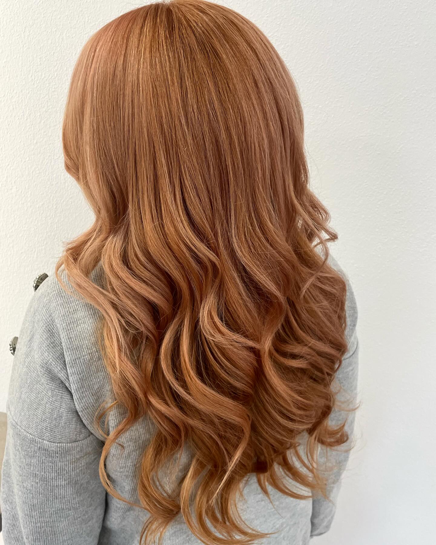 Erdbeerblond… im Herbst 🧡 #cl_friseur #friseurzwickau #iluminacolorwella #herbstfarben