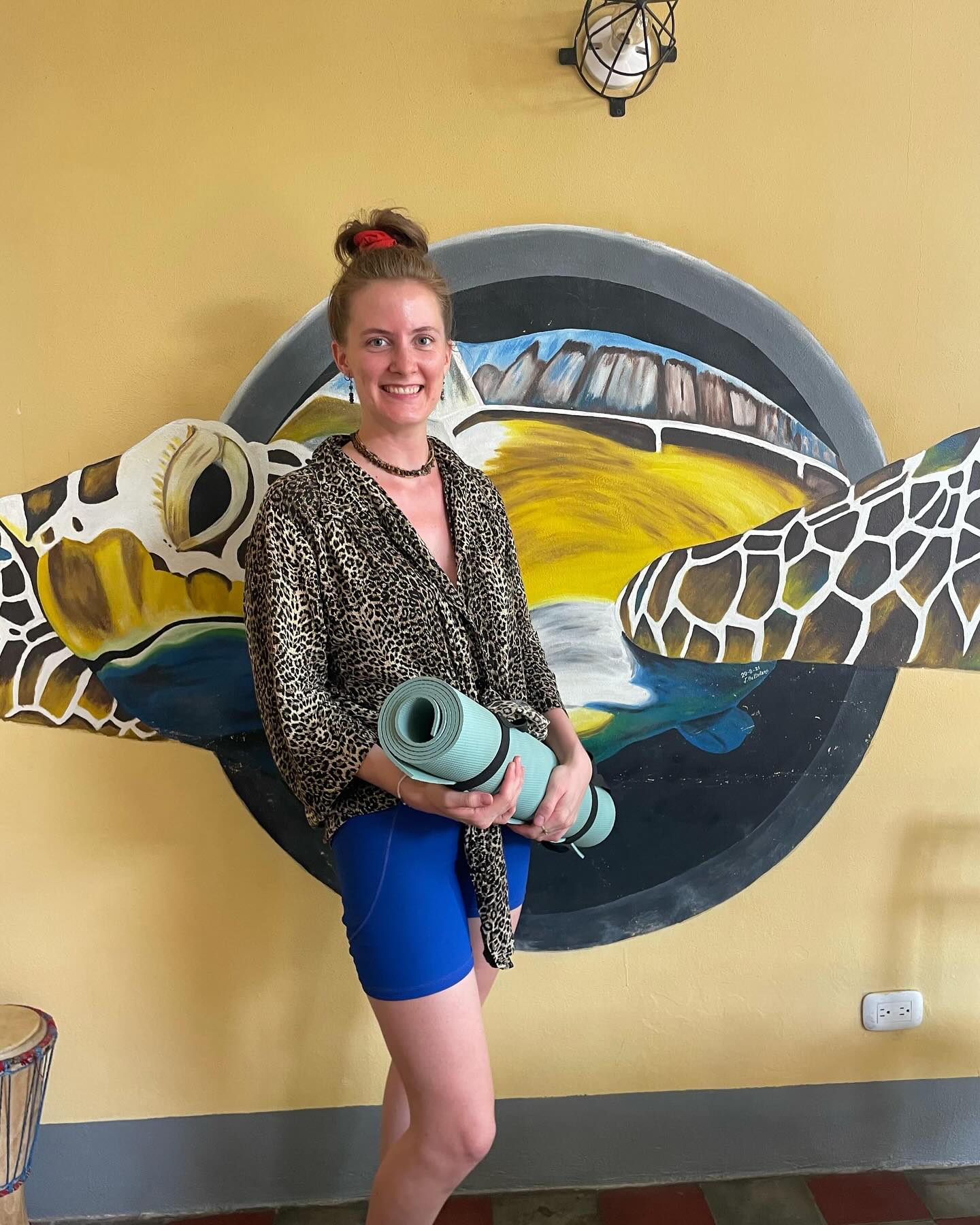 Are you interested in a yoga class with Henrike? We are pleased to be able to offer our guests yoga classes at Tortuga Booluda until 03.05.2024. Henrike is already looking forward to seeing you. 🧘🧘♂️
#yoga #yogainstructorado #yogaclass #hostel #hostelworld #hostellife😍 #travel #tortugabooluda #león #active #activities #nicaragua🇳🇮 #nicaragua #nicaraguatravel #morningmotivation #morningroutine