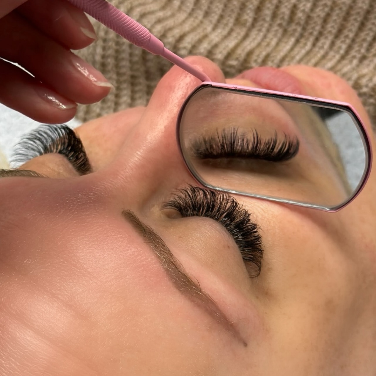 Lashes as fierce as your ambitions! 💥 Fun fact: Lash extensions are meticulously applied one by one, ensuring a customized look that complements your eye shape and enhances your unique beauty!
Lashes by @marlenaskincare
#CustomCraftedGlam #EyesThatWow #folsomlashes #folsombeauty #folsomsalons