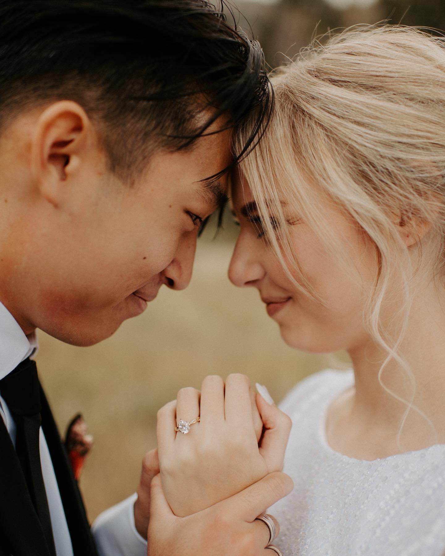 THAT LOOK - there is nothing like the tender look of pure love. We are so grateful to be part of celebrating this love with so many wonderful couples.
.
.
Planning+Design+Decor+Florals: @poppylaneevents_st.george
Photo: @lexiemikaylephotography
.
.
#stgeorgeweddingplanner #poppylaneeventsstgeorge #wedding
#southernutahweddingplanner#zionwedding #firstlook #utahweddingplanner