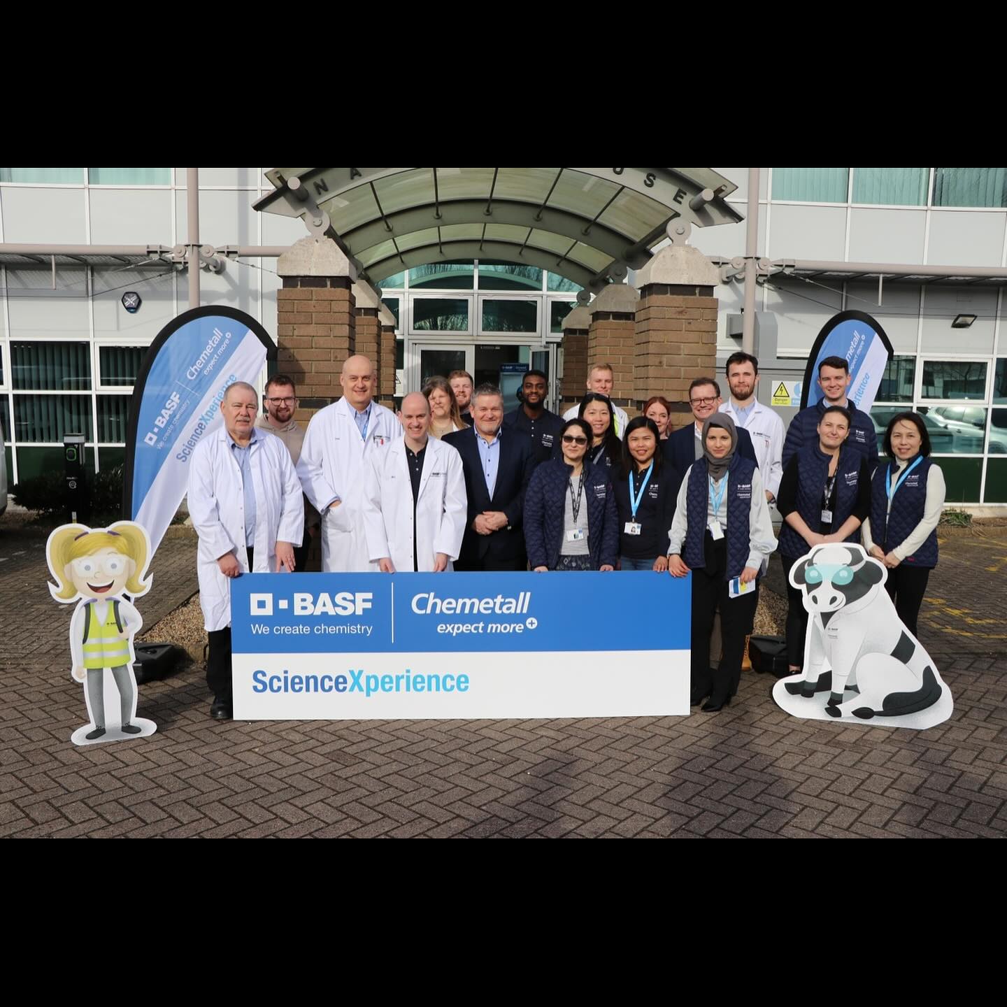 Another great project from earlier this year for BASF science xperience in Chemetall at Milton Keynes. Custom Signage, branded embroidered clothing, bespoke flags and standing characters including the newest member of the team - Milton the cow!
.
.
.
.
.
.
#signs #signmaker #vehiclegraphics #design #logo #logodesign #vinyl #vinylwrap #signage #graphicdesign #bristol #bristoldesign #branding #companybranding #print #largescaleprints #signcompany #windowgraphics #shopdisplay #shopfront #bristolbusiness #localbusiness #vinylstickers #customstickers #shopdisplay #shopfront #bristolbusiness #vinylstickers #vangraphics