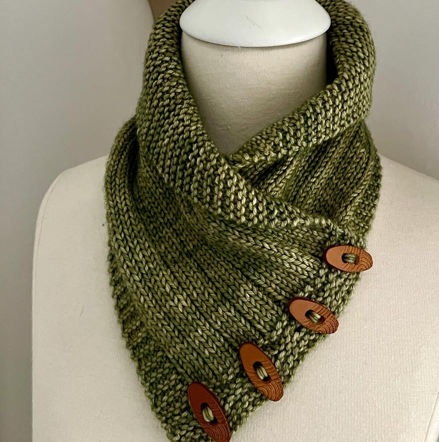 Shall collared Cowl. Yarn from @thewoolco Superwash Malabrigo in Yerba. This yarn is wonderfully soft. #malabrigo @thewoolco