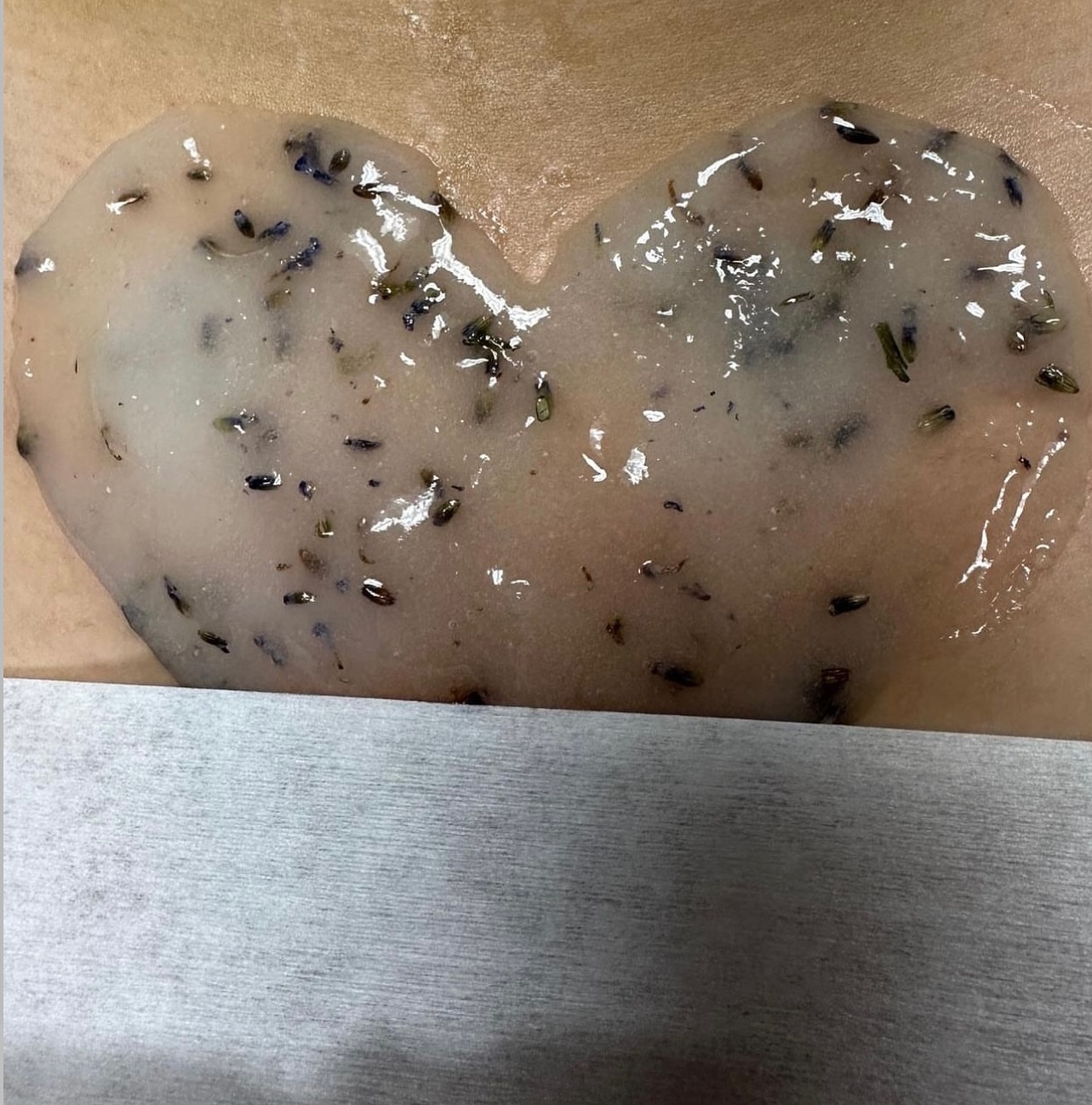 Unveil smooth confidence with @marlenaskincare ‘s Brazilian wax service, elevated with the soothing luxury of a Hydra Jelly Mask add-on. Experience the epitome of comfort and beauty. ✨
.
#SmoothConfidence #HydraJellyWaxing #folsomwaxing #folsombeauty #folsomesthetician