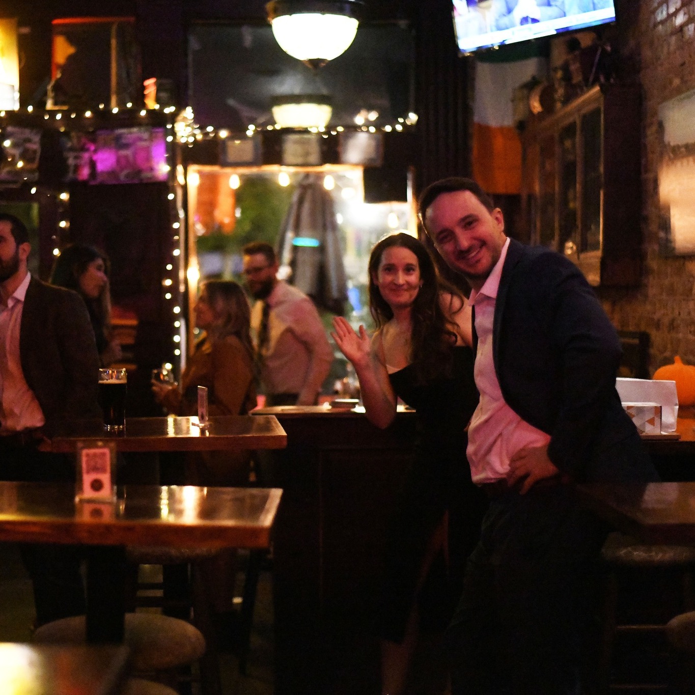 I'm still buzzing after two of my very dear friends celebrated getting full-on MARRIED a couple weekends ago 😍
It was such a treat to photograph their welcome party. What a great spirit as @_pjo517_ and @_kellenw hosted friends and family the night before their big day ✨
Such goofy, fun-spirited and loving people. I am so happy for you both. You deserve all the happiness in the world! Love you 🤍
#CandidPhotography #WelcomeParty #RehearsalDinner #WeddingWeekend #OSheas #DocumentaryPhotography #CandidATL #ATL #CandidSRQ