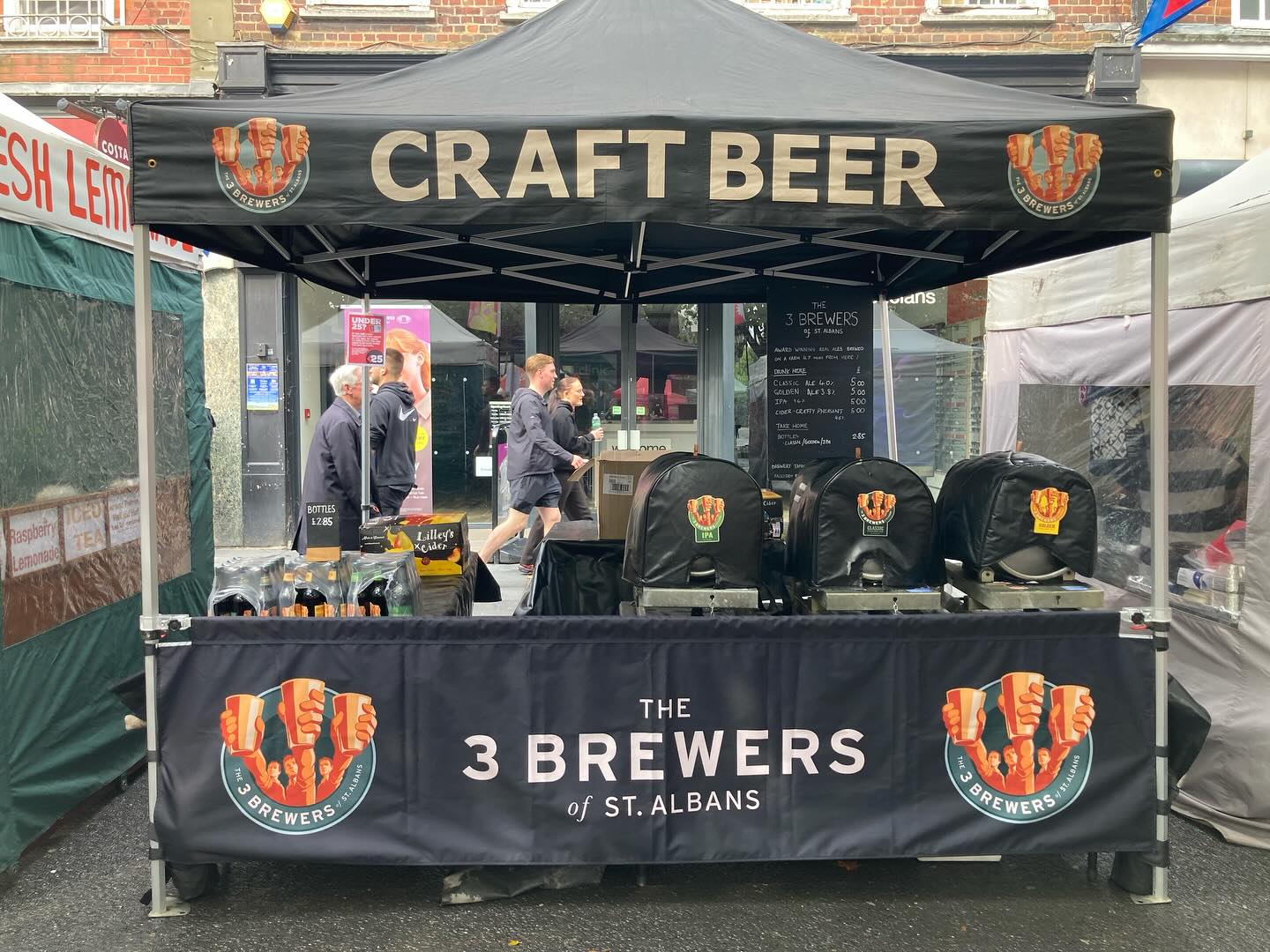 People of St Albans and surrounding areas - your favourite little brewery is at the St Albans Feastival today till 6 with a selection of our fabulous beers. Pop over for a swift half gallon, some bants, or maybe both