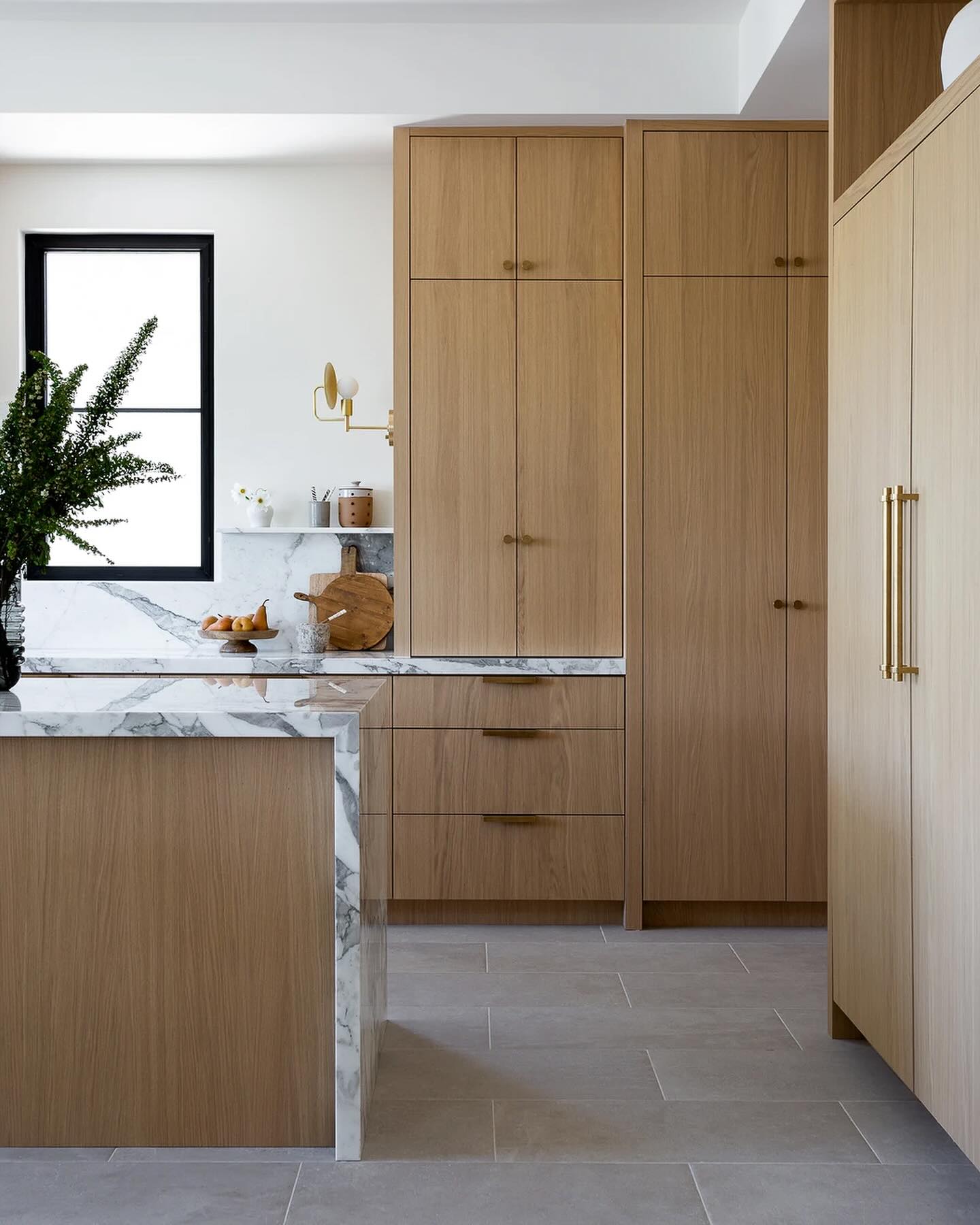 Talk about a dream kitchen 😍🤍
Design: @LindseyBrookeDesign
Photo: @AmyBartlam