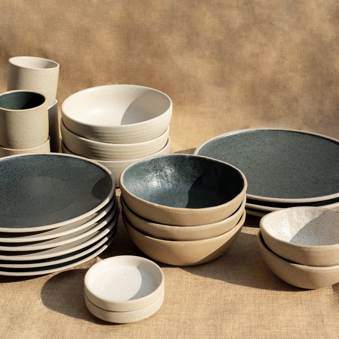 Our Night & Day collection in Midnight Blue & Daybreak. Mix and match to create the ultimate table setting!
#tableware #nightandday #donbellini #ceramic #porcelain #plates #bowls #dinnerware