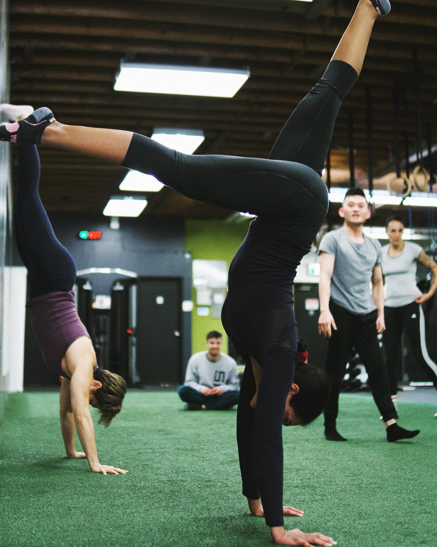 🤸♂️ Join us this Saturday at Gravity Laboratory for an exclusive workshop that will transform your handstand journey! 🤸♀️
Are you eager to master the art of handstands? Do you want to alleviate tightness and discomfort while unlocking your body's full potential? Look no further! Our workshop this Saturday is designed just for you.
🌟 What to expect: ✨ Learn the power of FRC, Kinstretch, PNF, and QSI techniques. ✨ Discover how these techniques can not only relieve discomfort but also prepare you for handstand training by optimizing a strong and full range of motion in the shoulders, spine and hips✨ Unlock the secrets to greater mobility and flexibility. ✨ Gain the confidence and skills you need to conquer the handstand.
📆 Date: 28 Oct 🕒 Time: 8.30am 📍 Location: Gravity Laboratory
Don't miss this opportunity to elevate your handstand game and experience the benefits of these cutting-edge methods. Whether you're a beginner or a seasoned handstand enthusiast, this workshop is for you!
Spaces are limited, so secure your spot today. Click the link in our bio or DM to register now.
#mobilityWorkshop #Handstand #GravityLaboratory #MobilityMatters #UnlockYourPotential #FitnessJourney #SaturdayWorkshop #JoinUs #redefineyourpossible