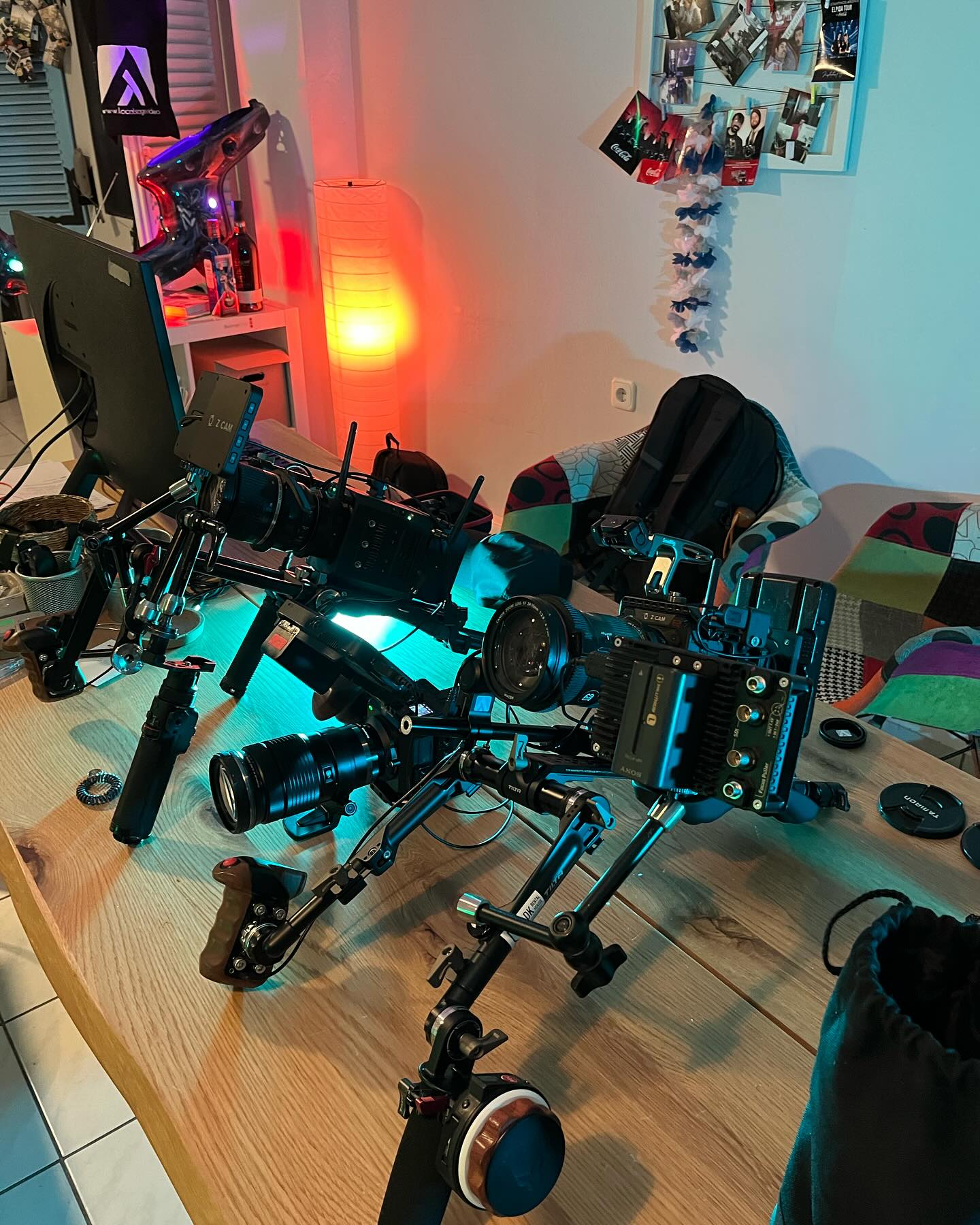 Father, mother, kid.
Zcam F6 Pro, Zcam S6G, Zcam E2
Proud for our cine cam family!
@zcamcc