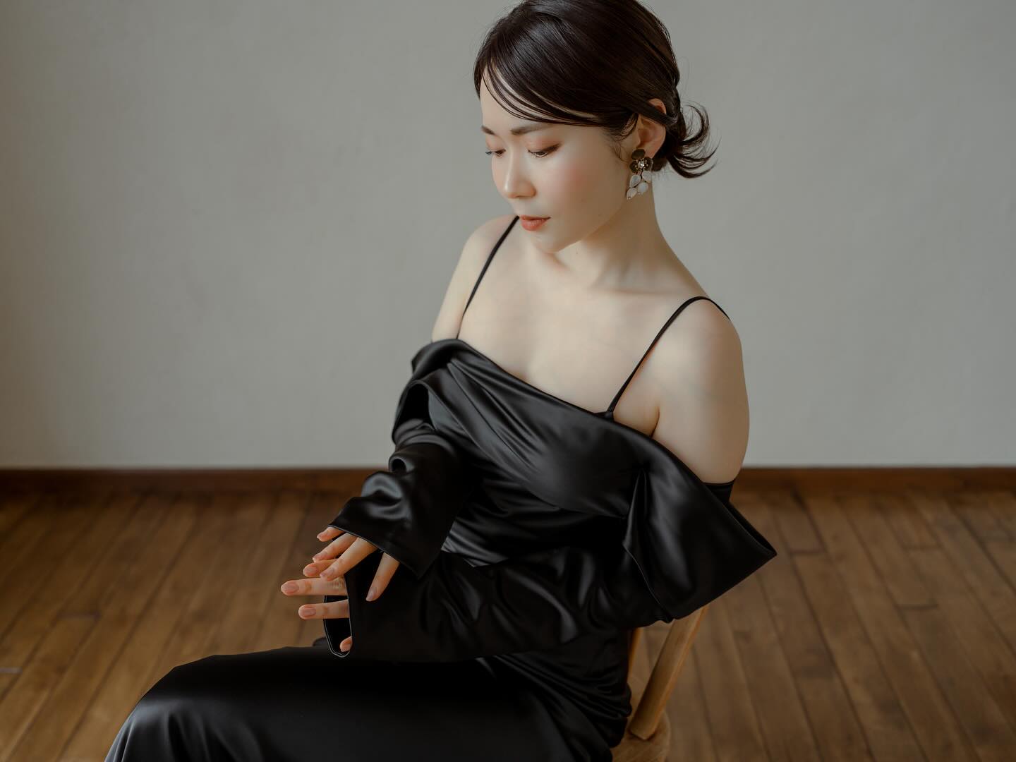 New Arrival𓆸
@annasposagroup_official / ALMERIA Black
model
@arincoco2
hair make
@hairmake.5
accessory
@sweetribbon11
@lelien.bridal
foto
@francesca.photostudio