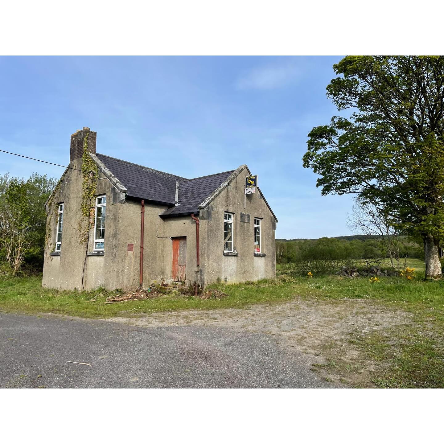 Swipe to see the evolution of our sketch designs for the regeneration of this wonderful 1913-built national school in Co. Leitrim!
Our clients came to us seeking to turn the old school building into a co-habitable dwelling, with two families living separately within the same building - all while remaining sensitive to the historical and cultural importance of the original building.
Working with strict spatial limitations, we have designed two units to make the most of the existing building, which has a standardised two-room plan - typical of national schools of this age.
With conservation projects like this, the original building and retention of its charm and character is paramount to us.
Check out our other projects on our website www.allanarc.com, at the link in our bio.
#conservation
#restoration
#extension
#architectureireland
#cohabitation