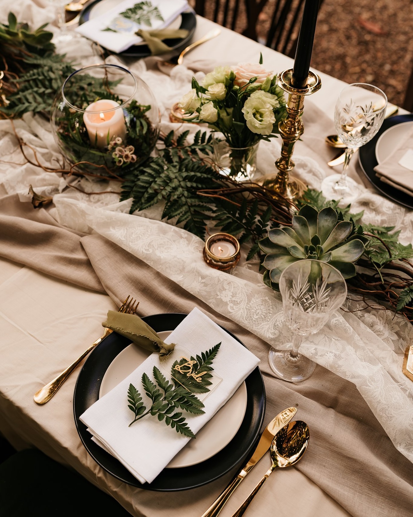 When myself and Catherine from @inspiredfloristry floristry discussed doing an outdoor quirky and different shoot I never imagined it would come together so quickly and look so beautiful. We found the venue @thehiddenivybreaston and straight away I could see this shoot in there wooded courtyard!
.
Fast forward 4 weeks and here we are, the sneak peeks are in! I will definitely be sharing more later but for now here are a few of my faves.
.
Planner and Stylist @willow_and_rust
Floral Design @inspiredfloristry
Photographer @gabrielasphotographyandfilm
Venue @thehiddenivybreaston
Dress @the_wedding_boutique
Suit @the_suit_lounge
Hair and Make-up @derbyshire_bride
Cake @cakereverie
Models @the.widdowsons
Celebrant @clairelawrence_celebrant
.
.
.
#woodlandwedding #outdoorwedding #candlelitwedding #outdoorvenue #uniquewedding #weddinginspo #weddingideas #intimatewedding #weddingstyling #weddingplanner