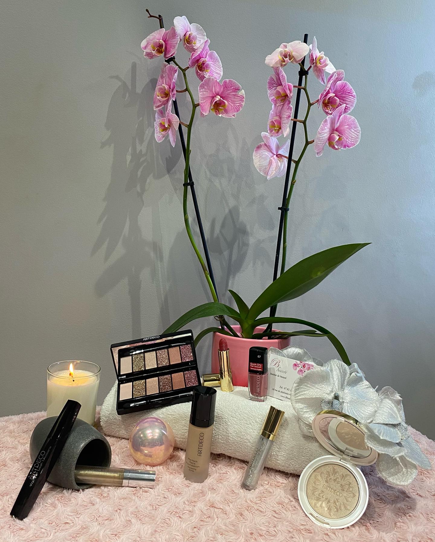 Venez découvrir notre palette pailletée pour illuminer votre maquillage pour le jour de l’an ! 🎊