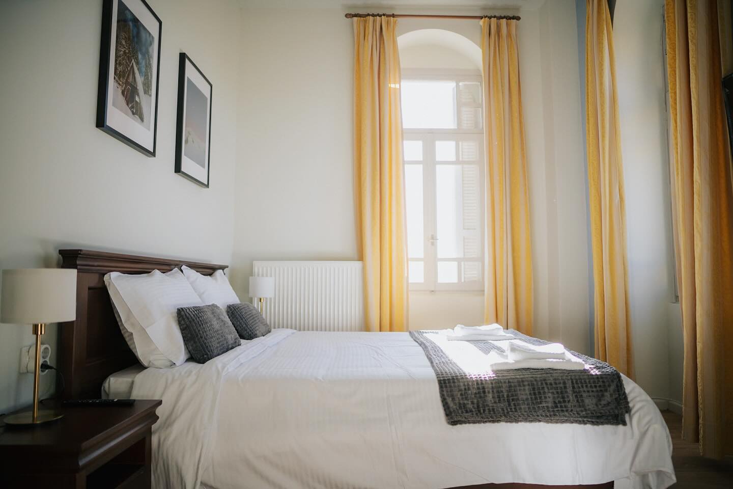 Morning Light 🌞🌞🌞
Room 11