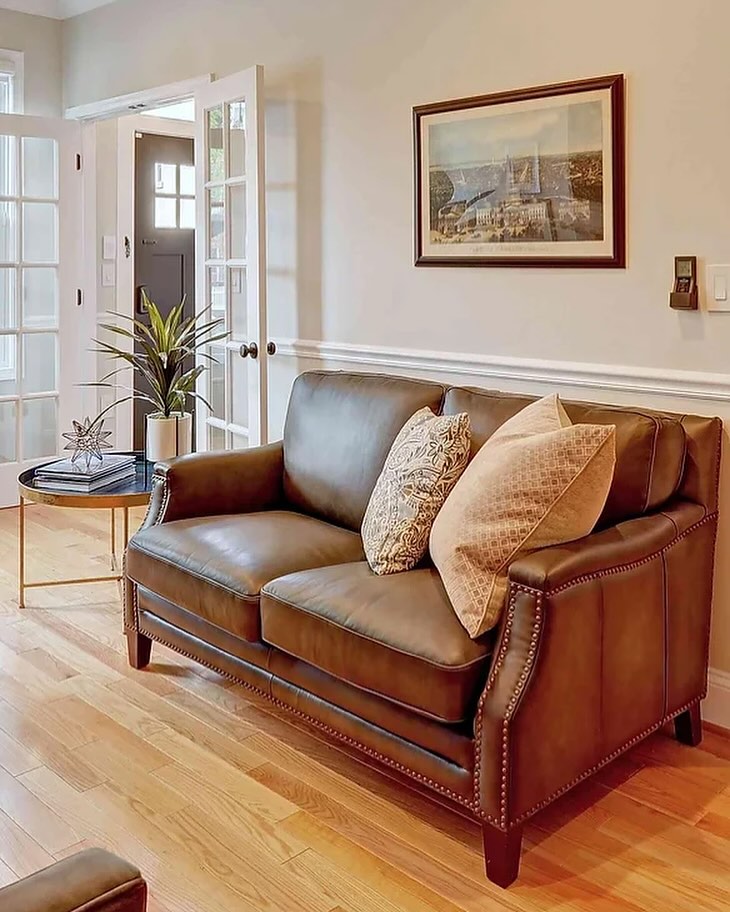 Won’t you join us in Old Town Alexandria?
Use the 🔗 to book directly!
#alexandriavirginia #visitalexandria #visitalexandriava #visitvirginia #travel #dctravel